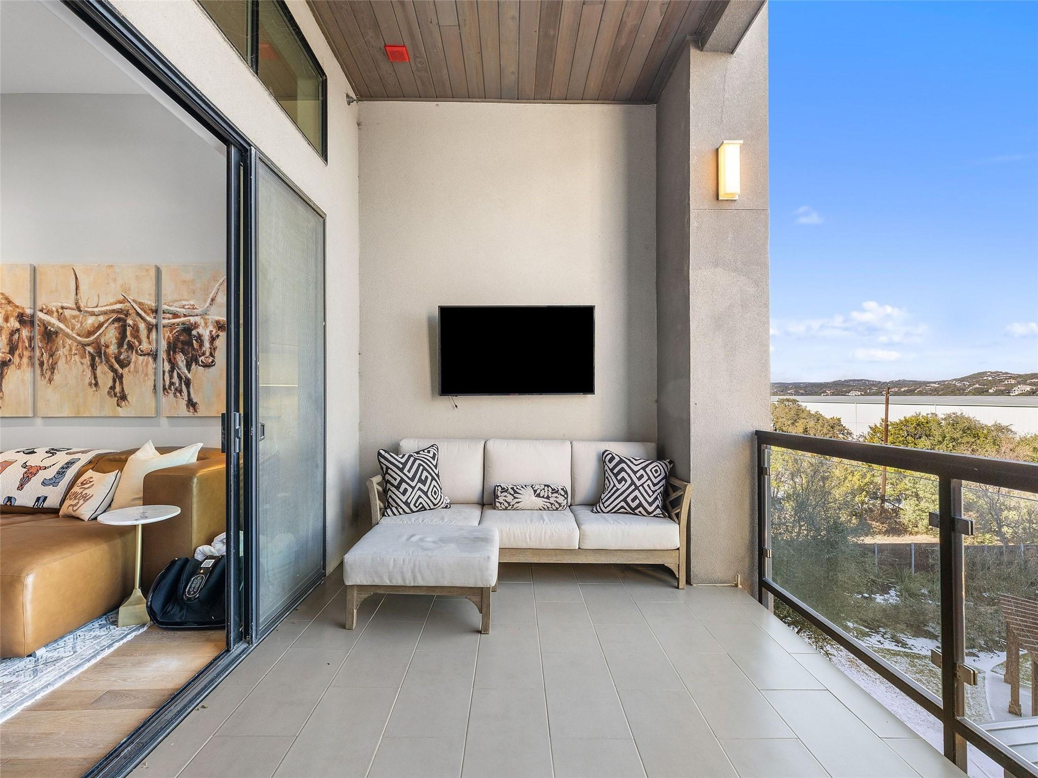 5921 Hi Line RD # 1303