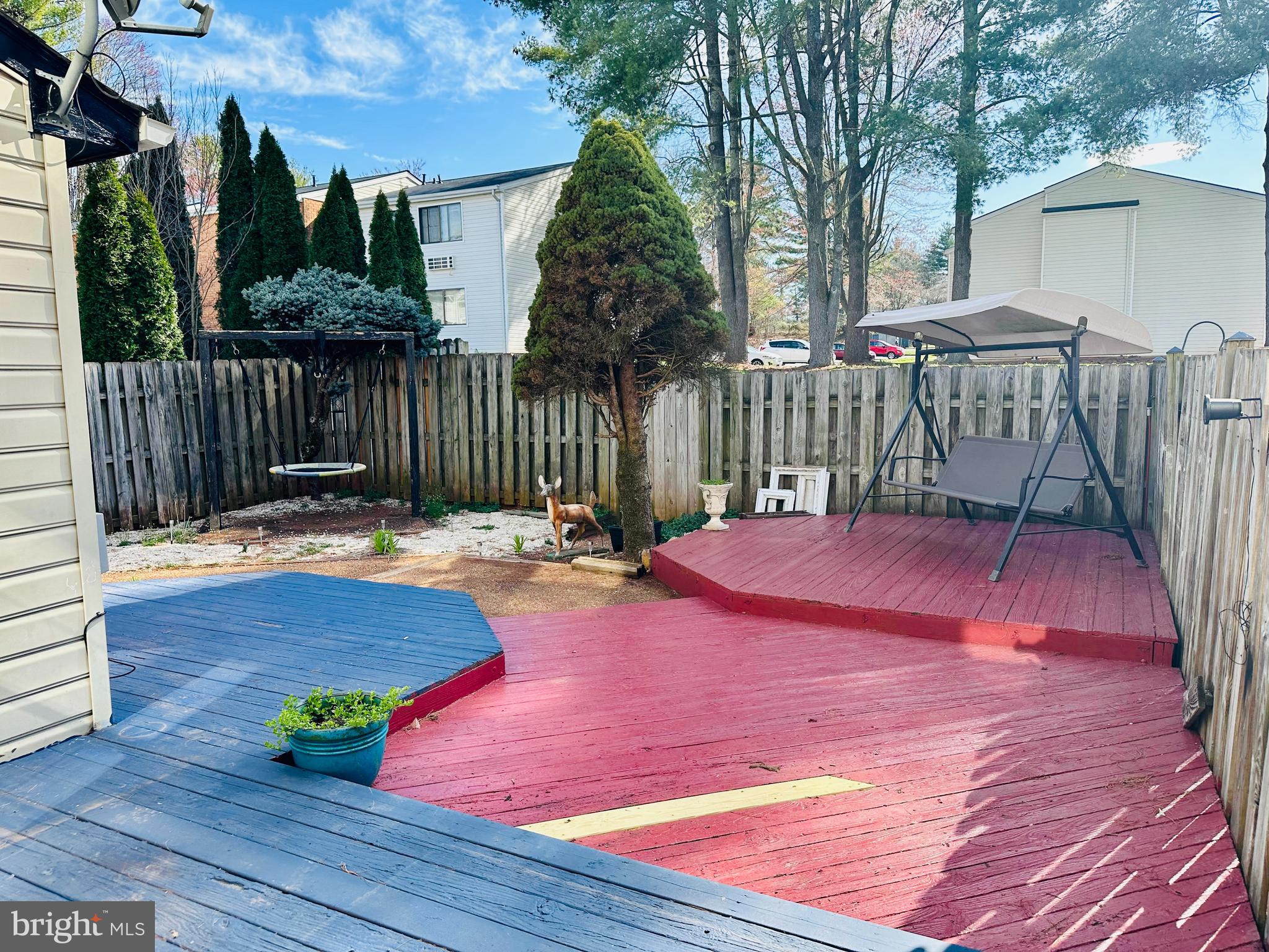 520 CROMWELL COURT