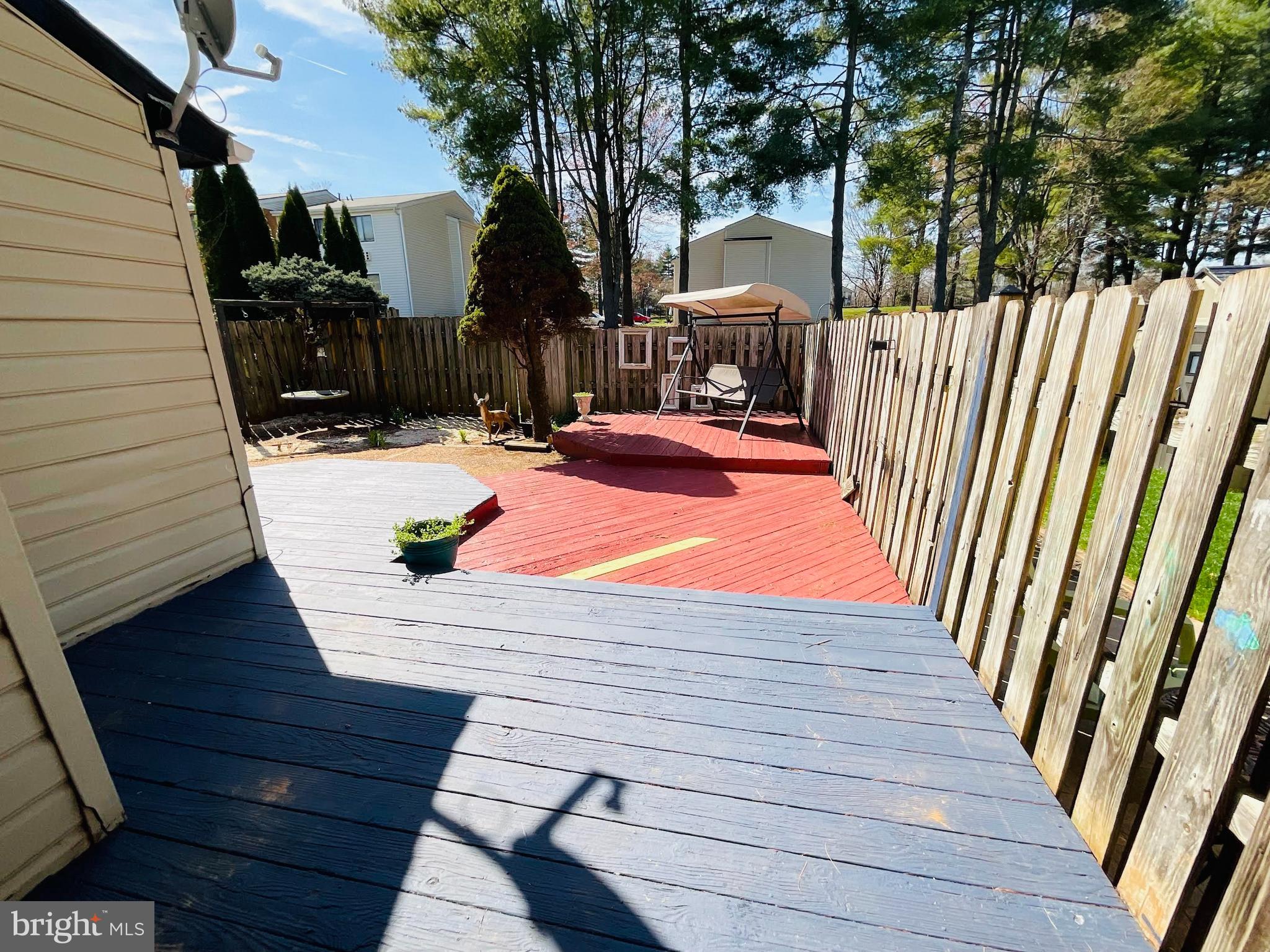 520 CROMWELL COURT