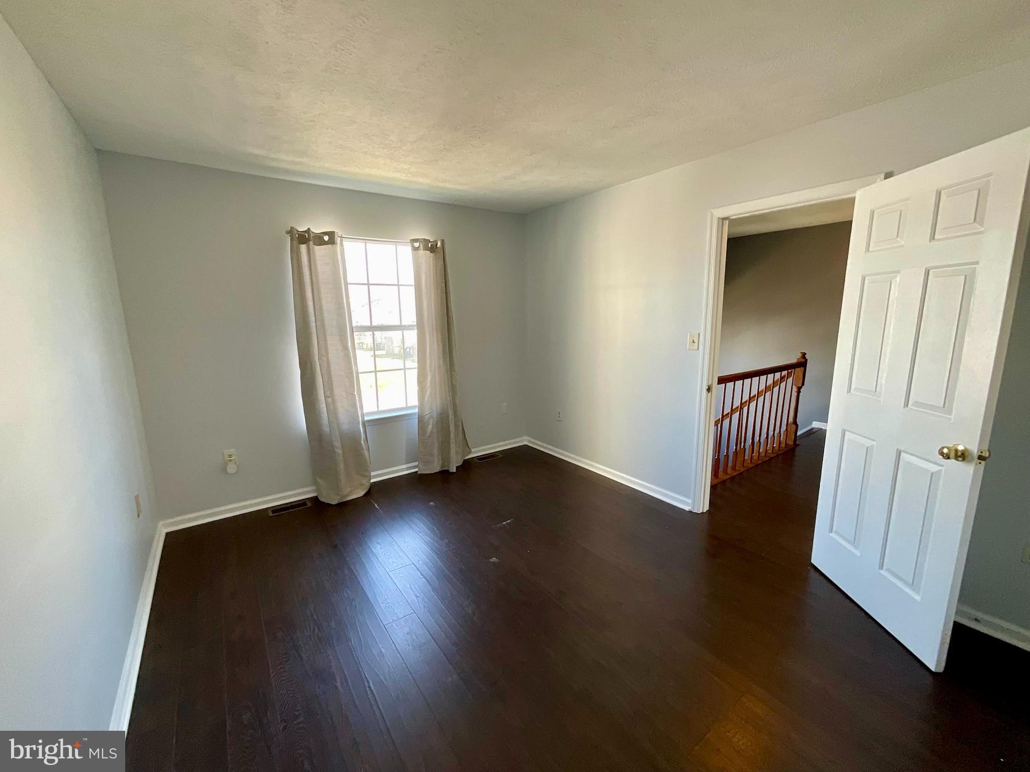 520 CROMWELL COURT