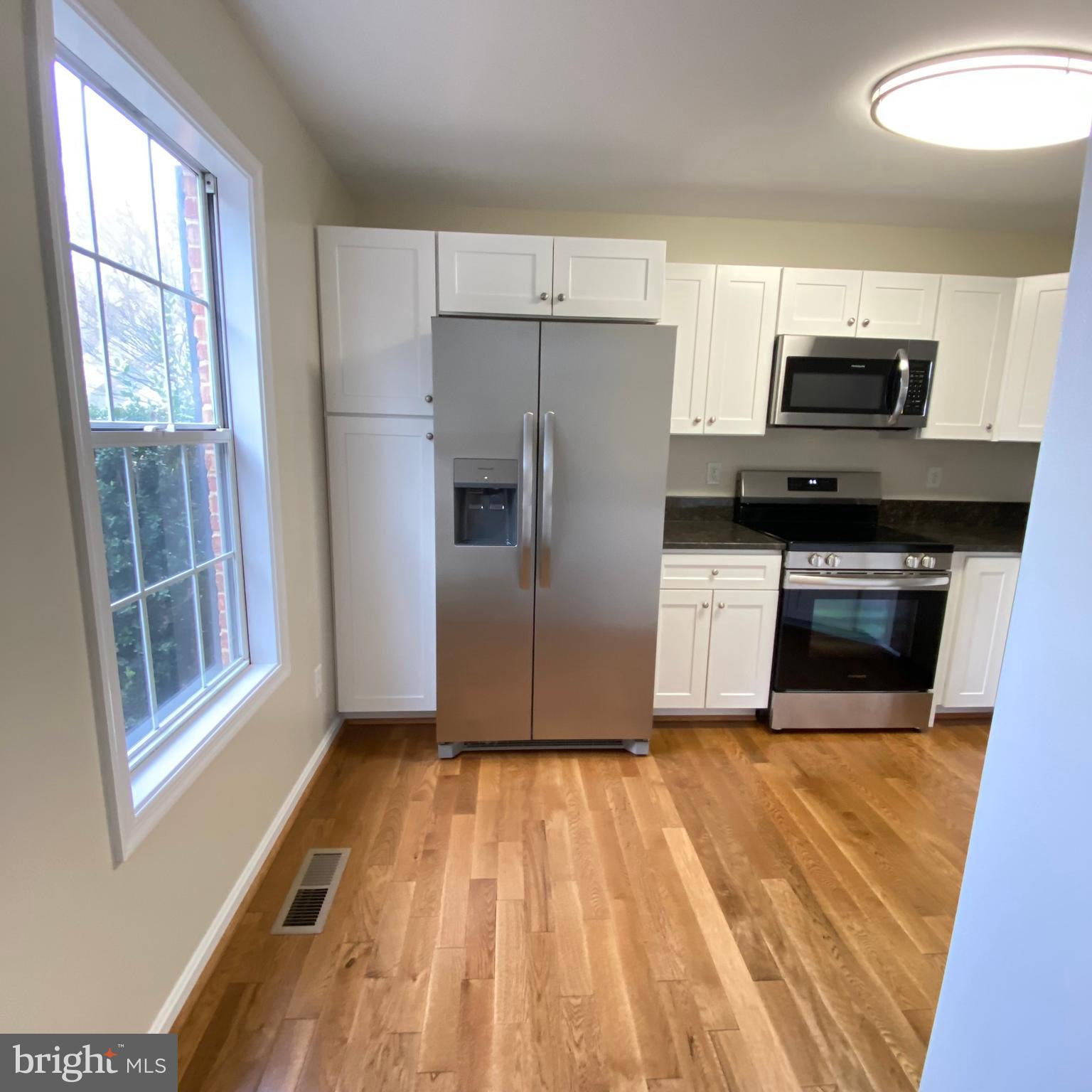 684 RIPPLEBROOK DRIVE