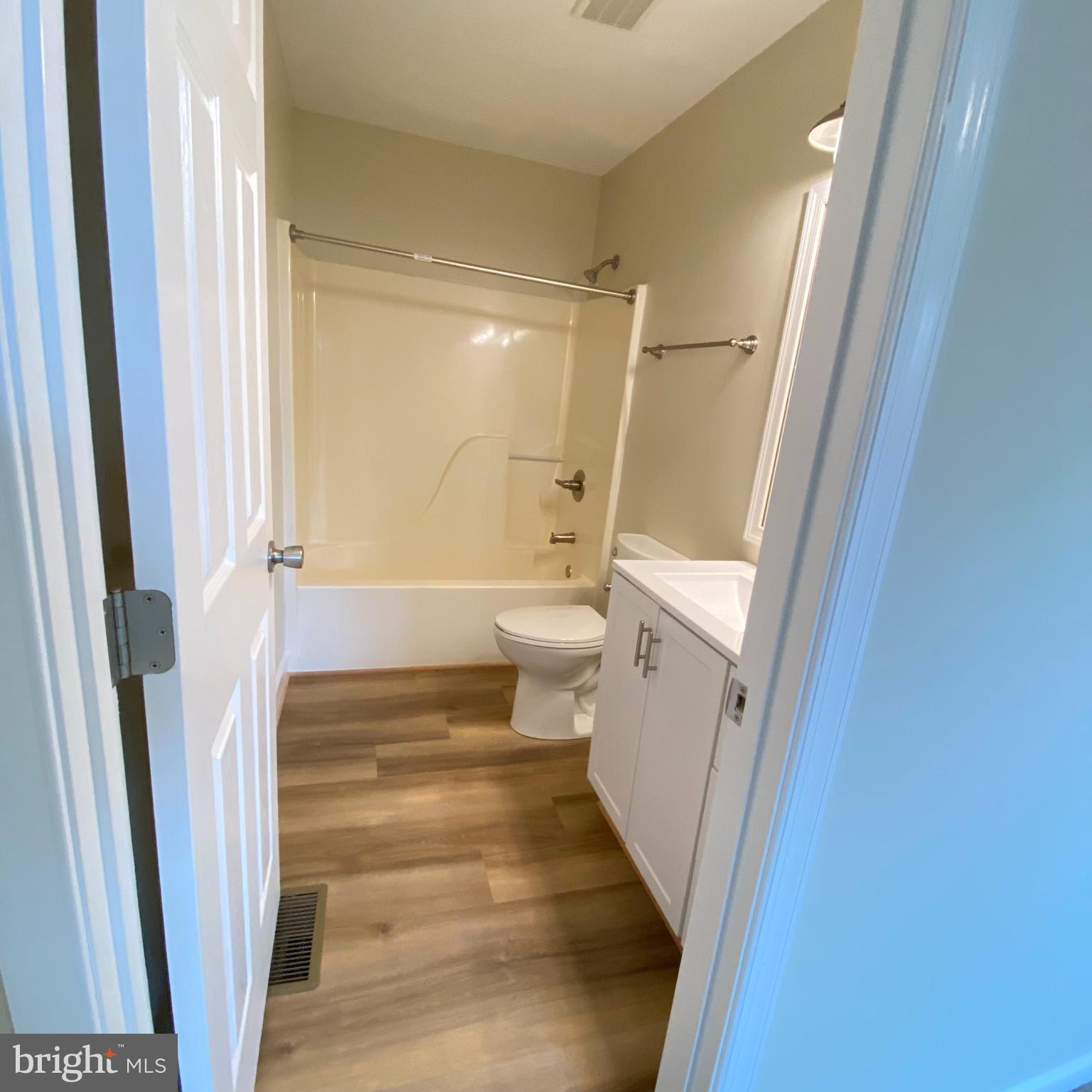 684 RIPPLEBROOK DRIVE