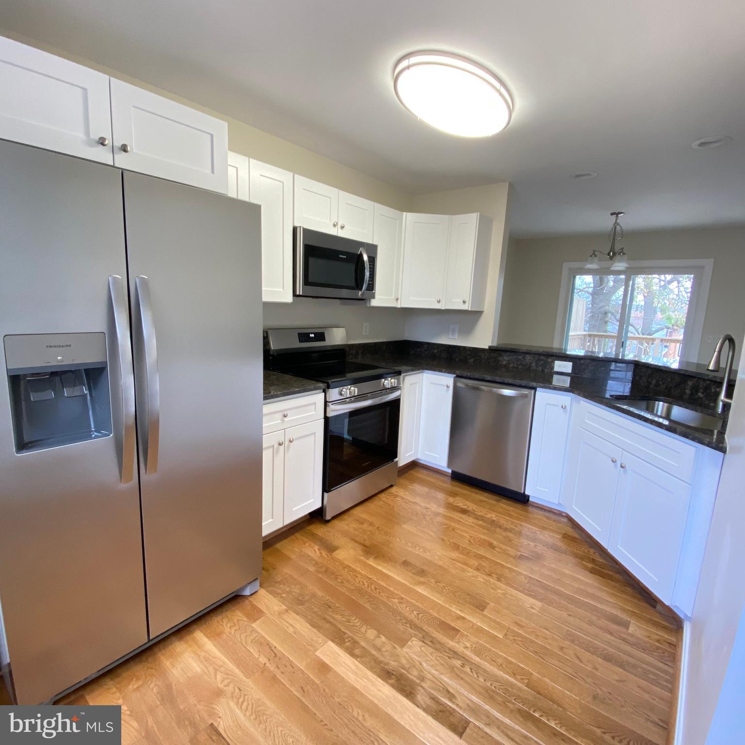 684 RIPPLEBROOK DRIVE