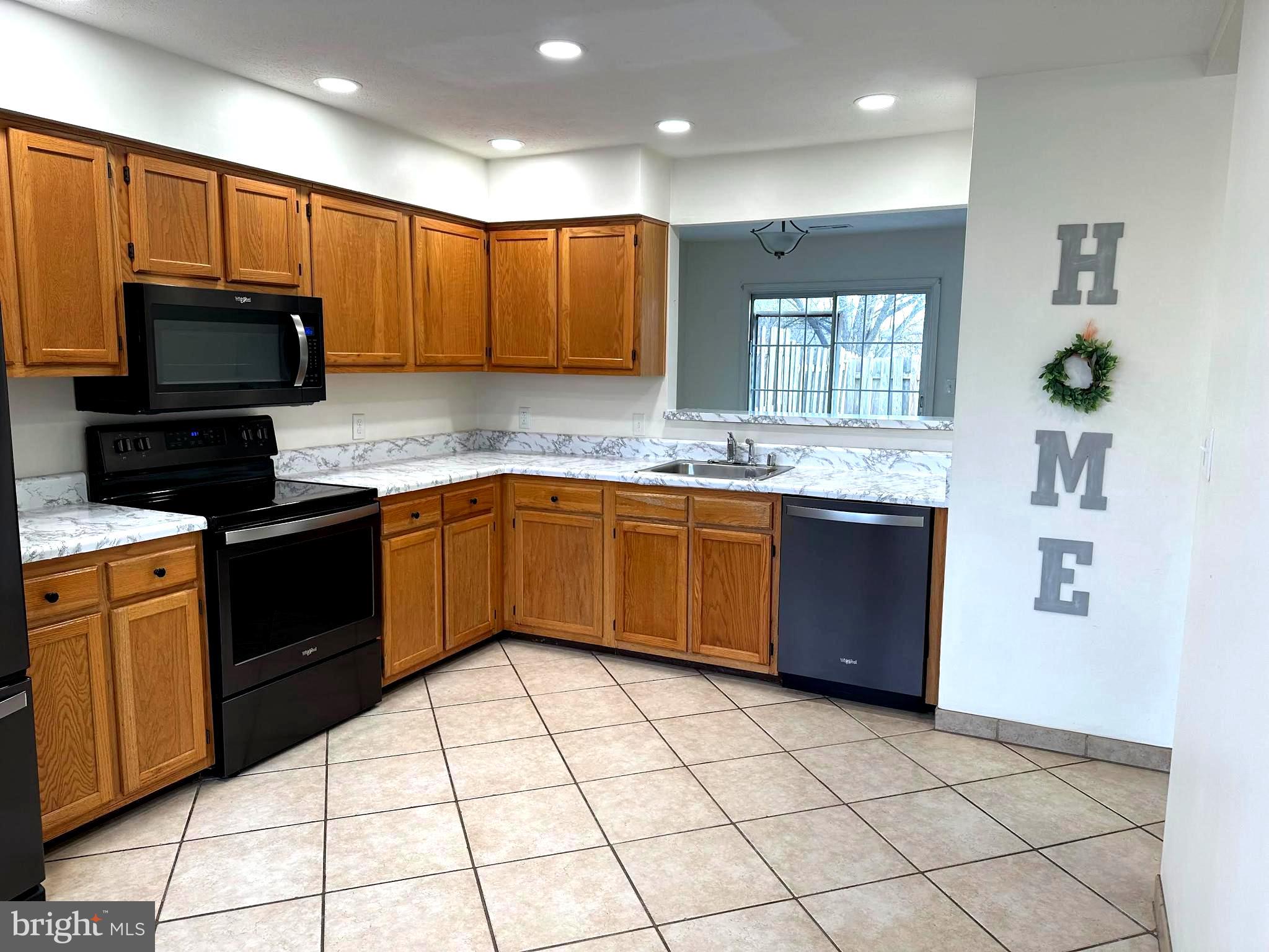 625 BRIDLEWOOD DRIVE