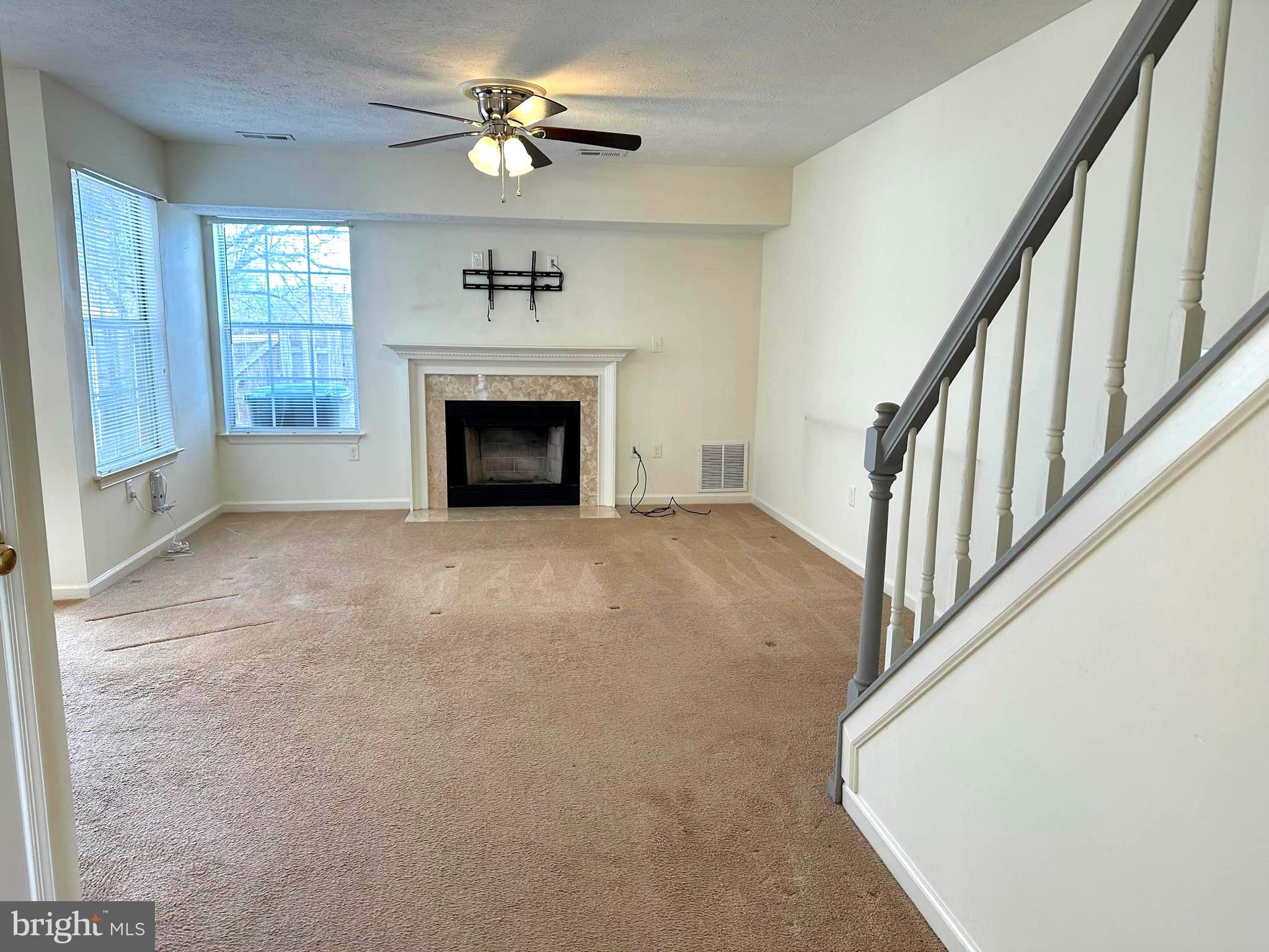 625 BRIDLEWOOD DRIVE