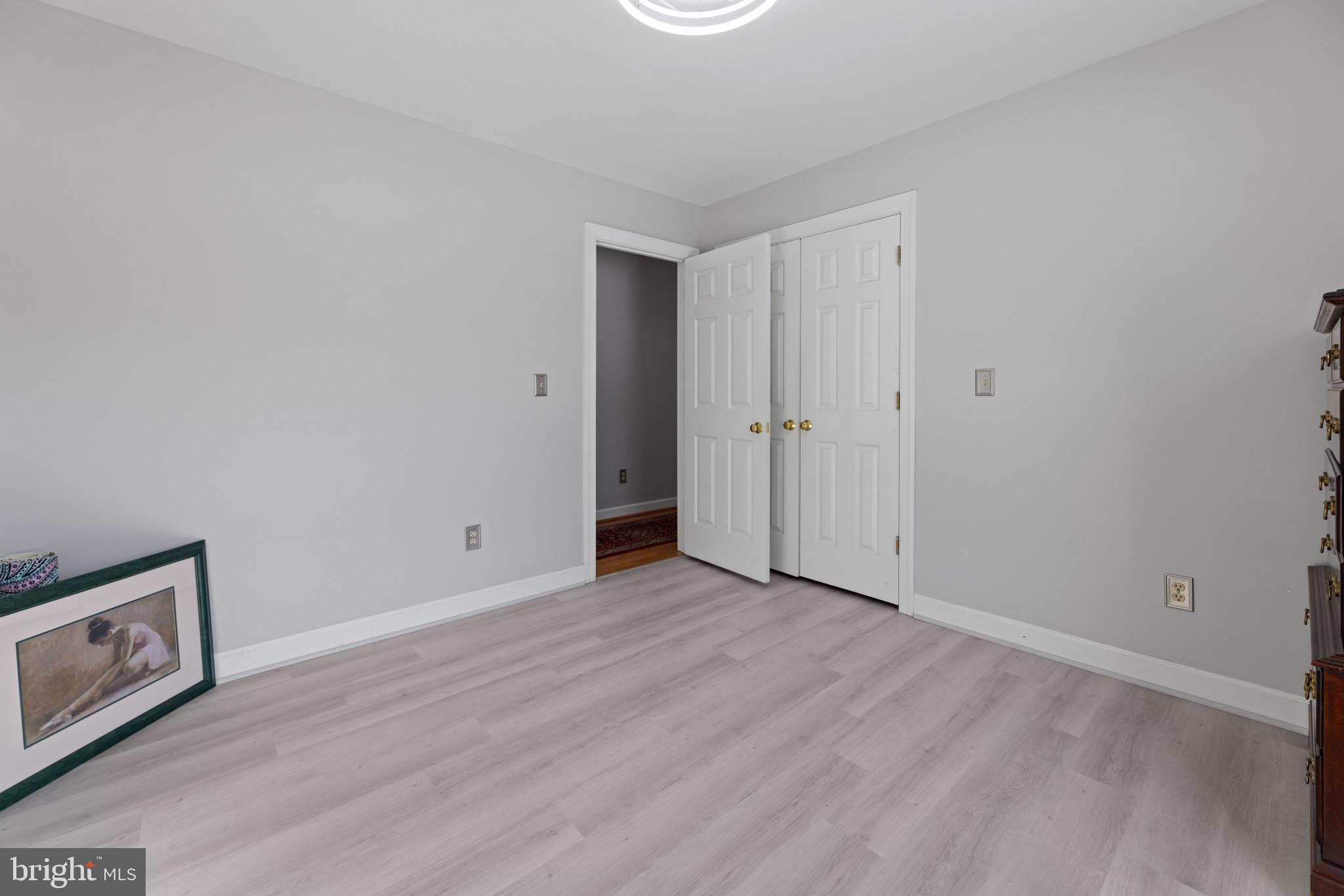 9176 WHITESTONE COURT