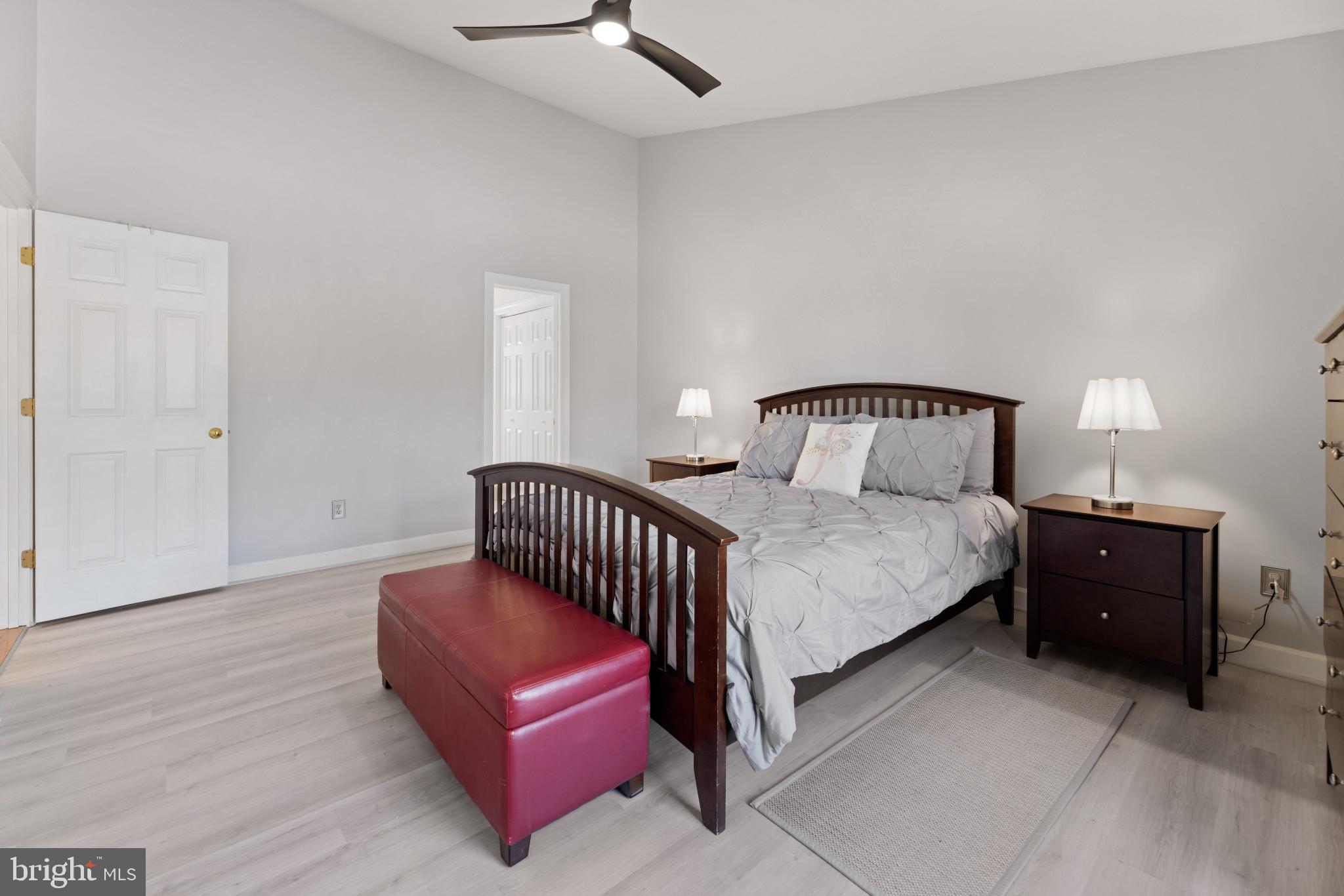 9176 WHITESTONE COURT