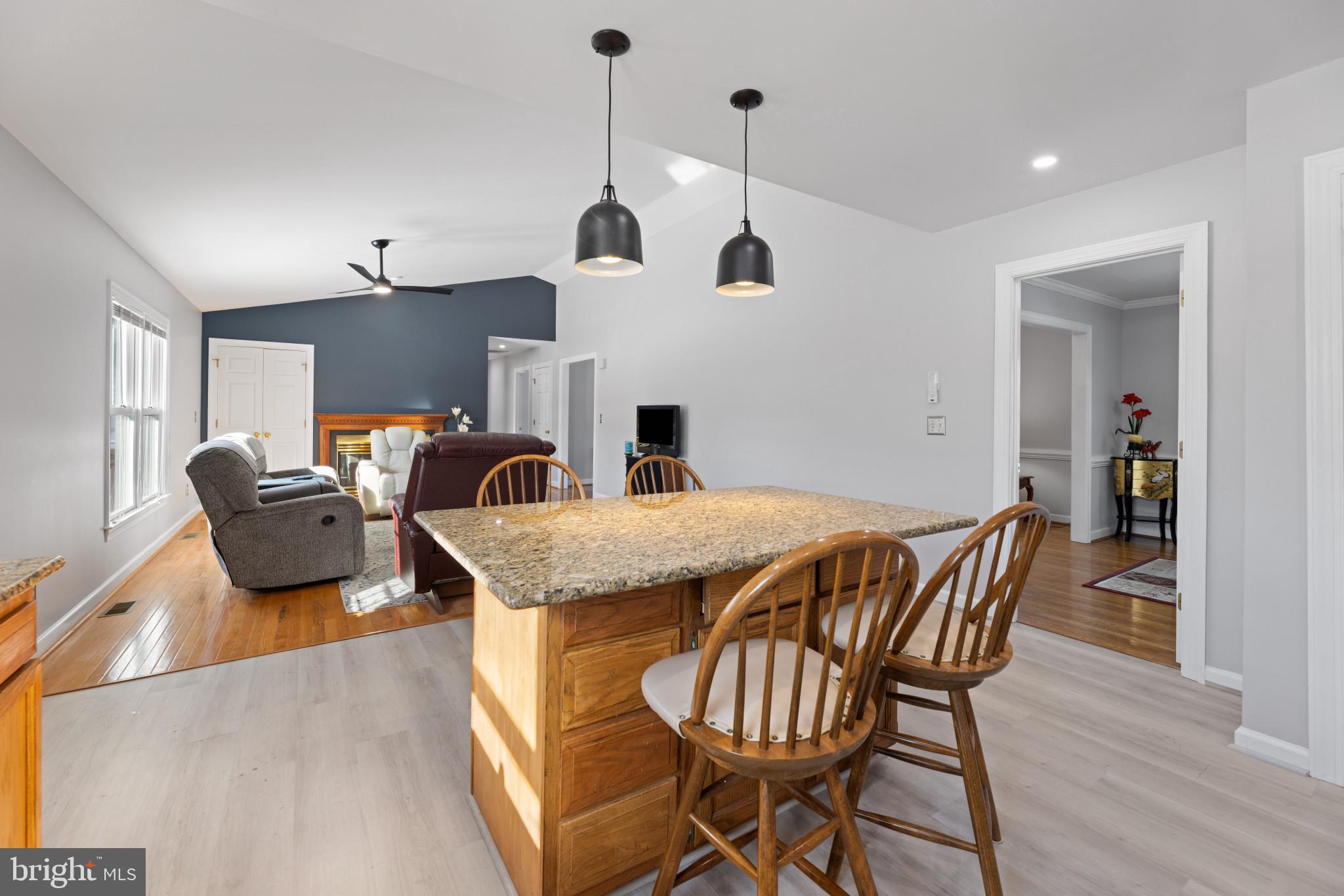 9176 WHITESTONE COURT