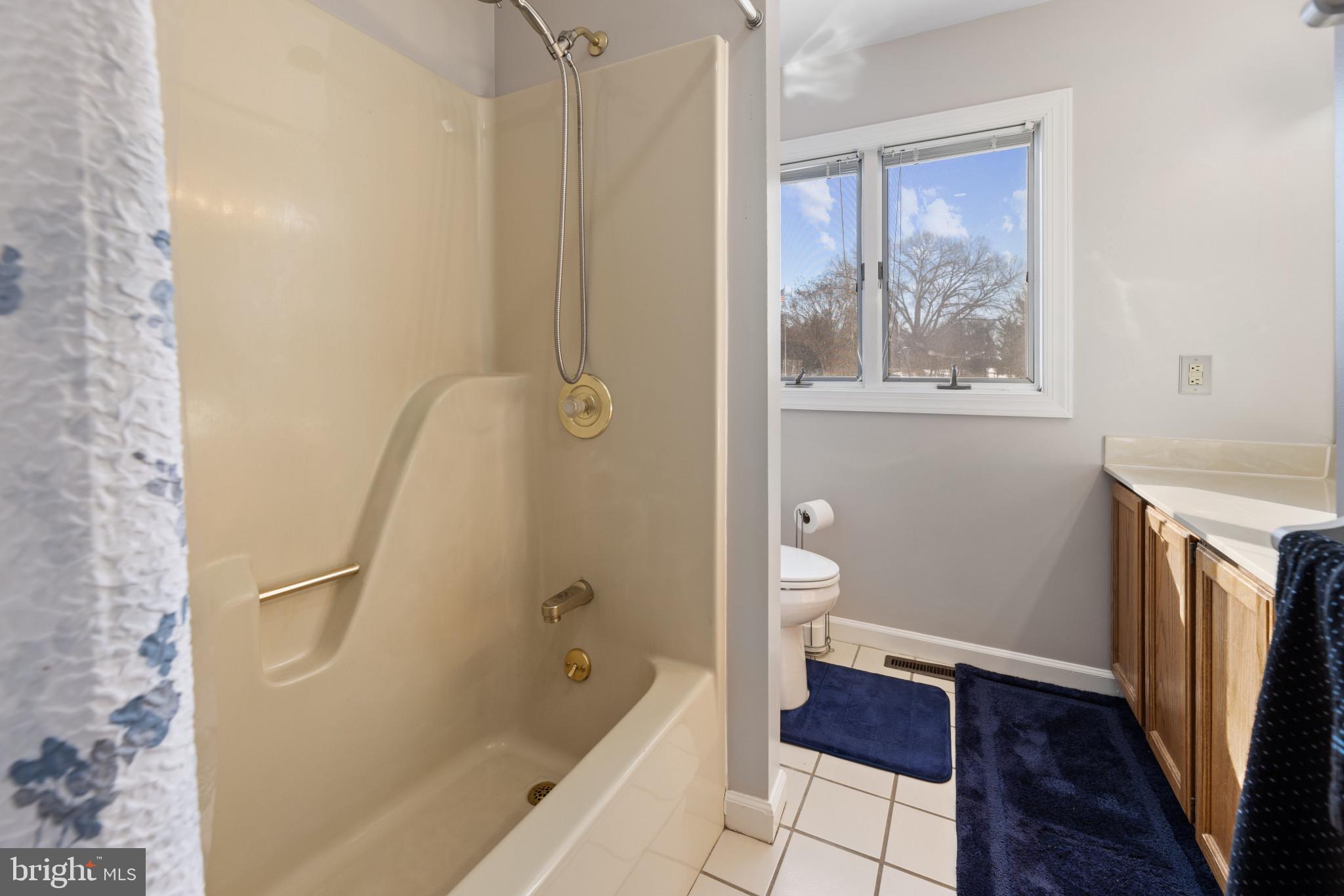 9176 WHITESTONE COURT