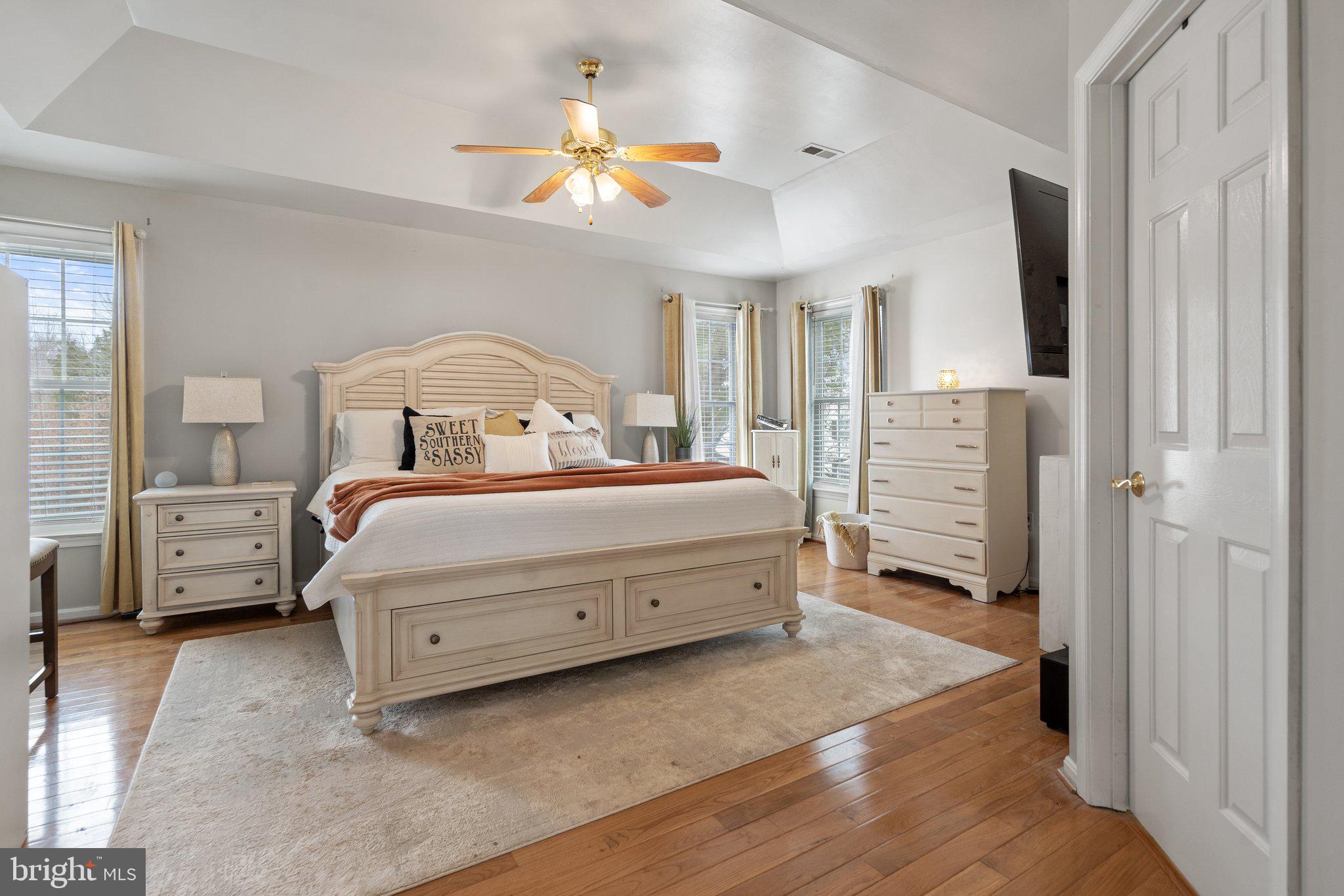 186 DUKE STREET