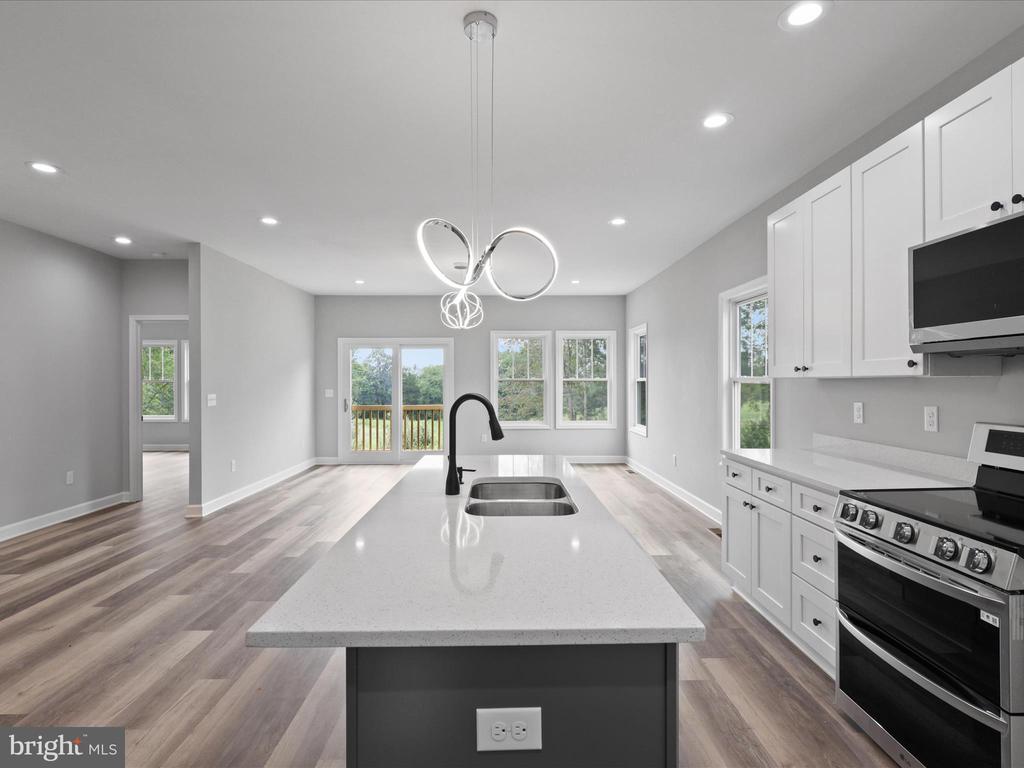 15477 NORMAN ROAD