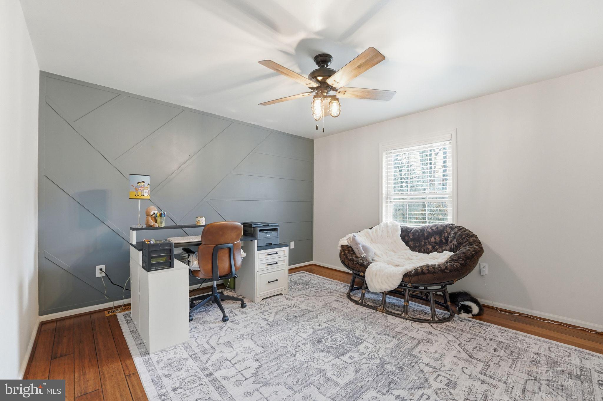 207 LAUREL DRIVE
