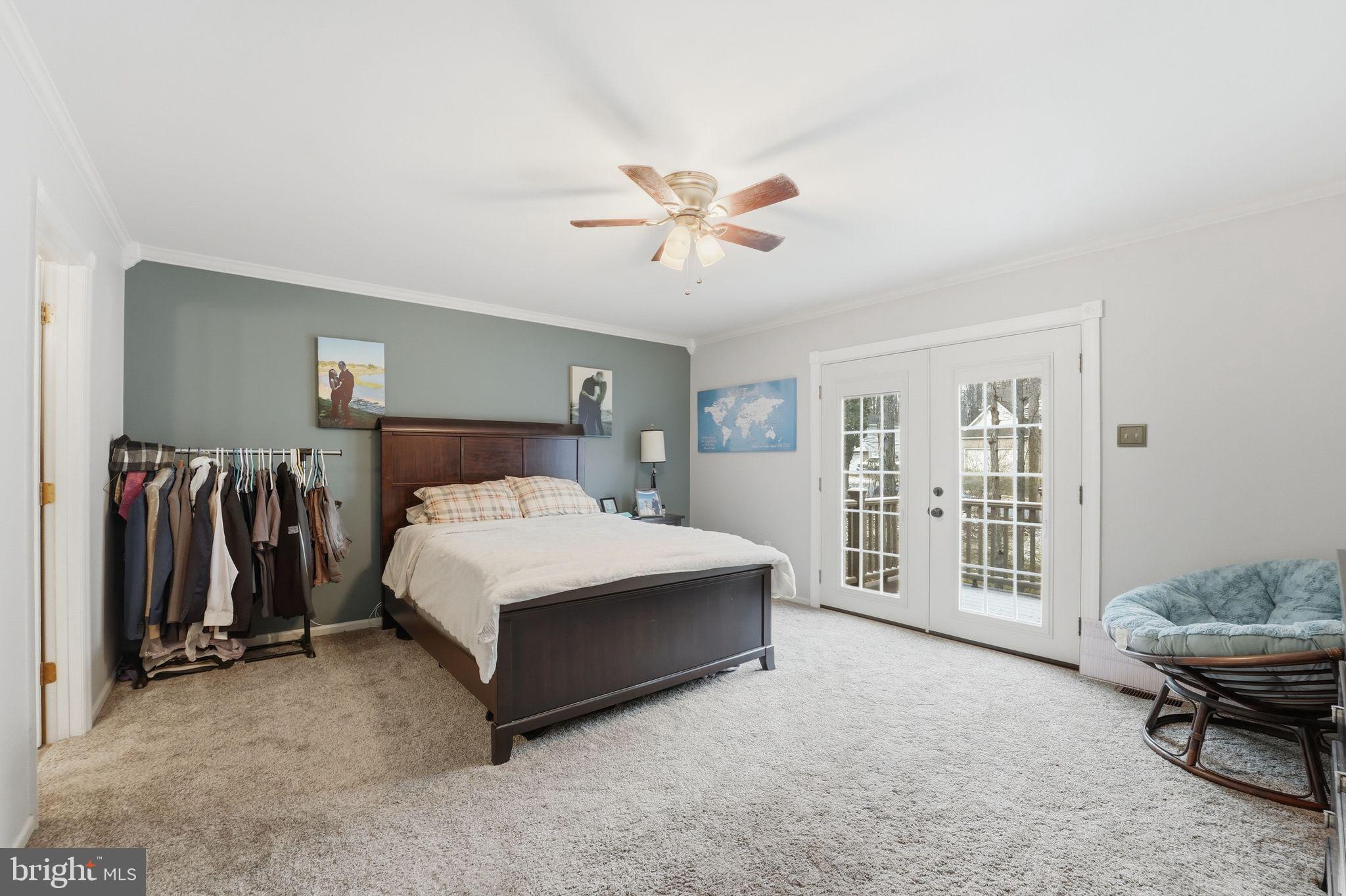 207 LAUREL DRIVE