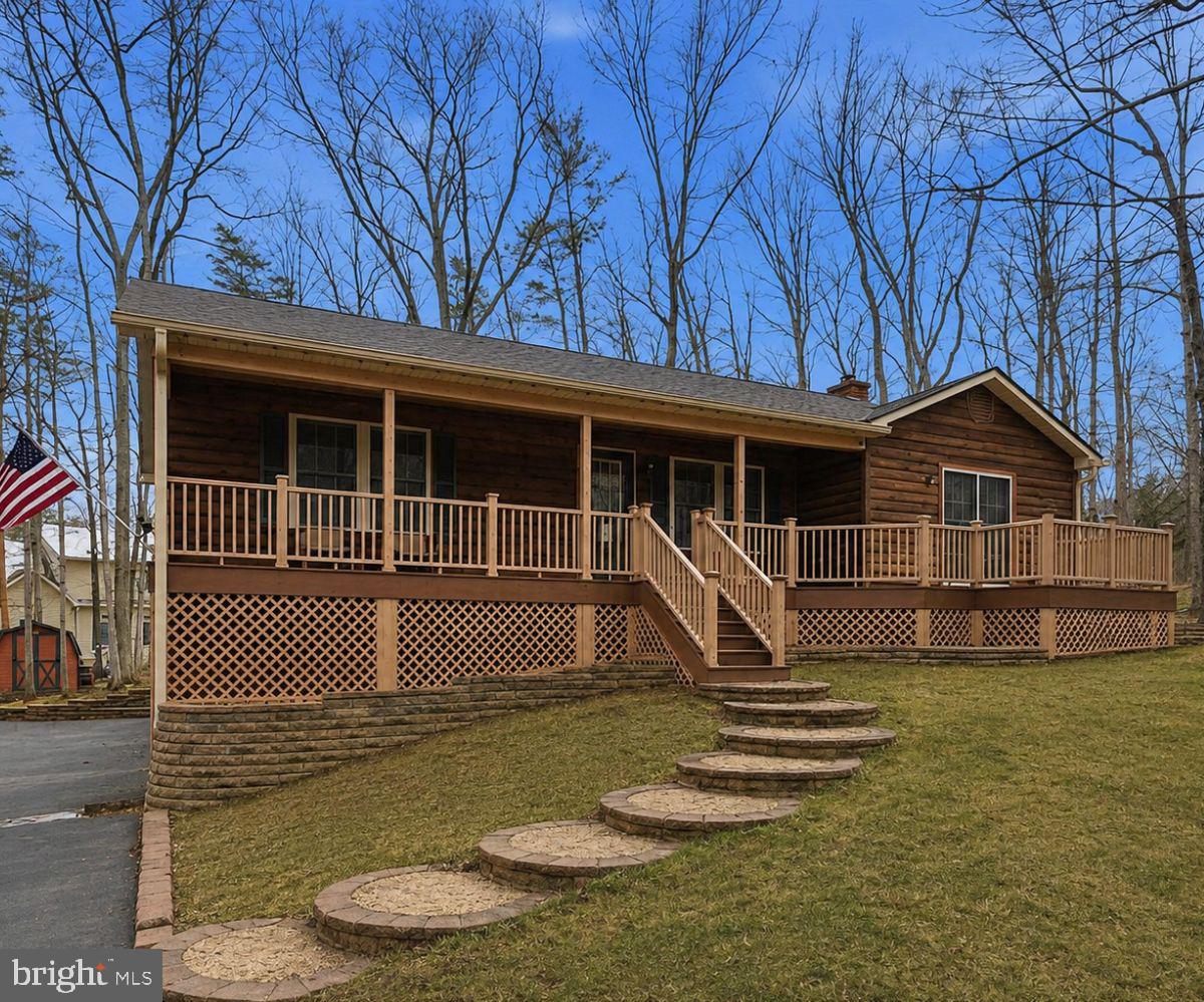 207 LAUREL DRIVE