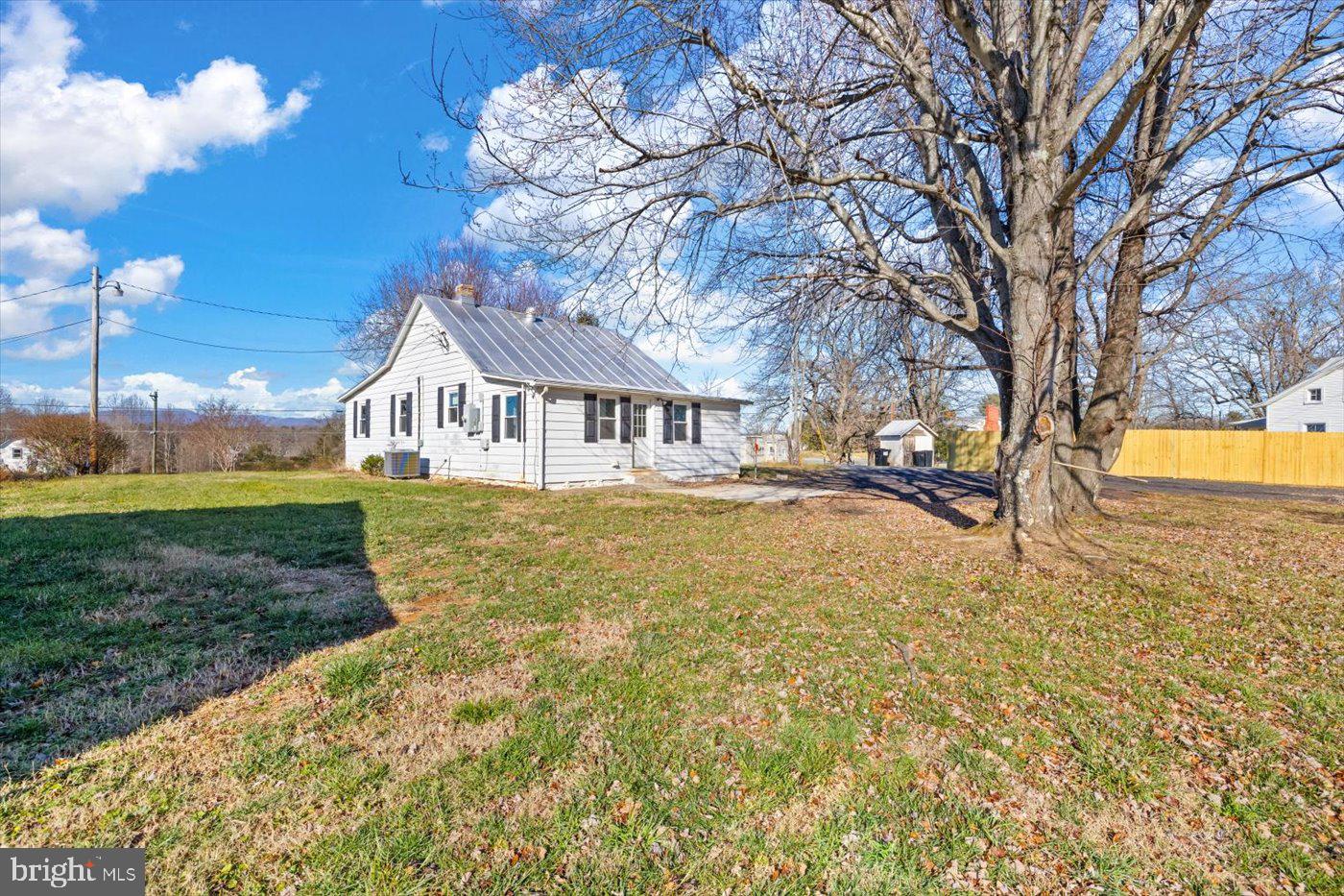 468 RIDGEVIEW
