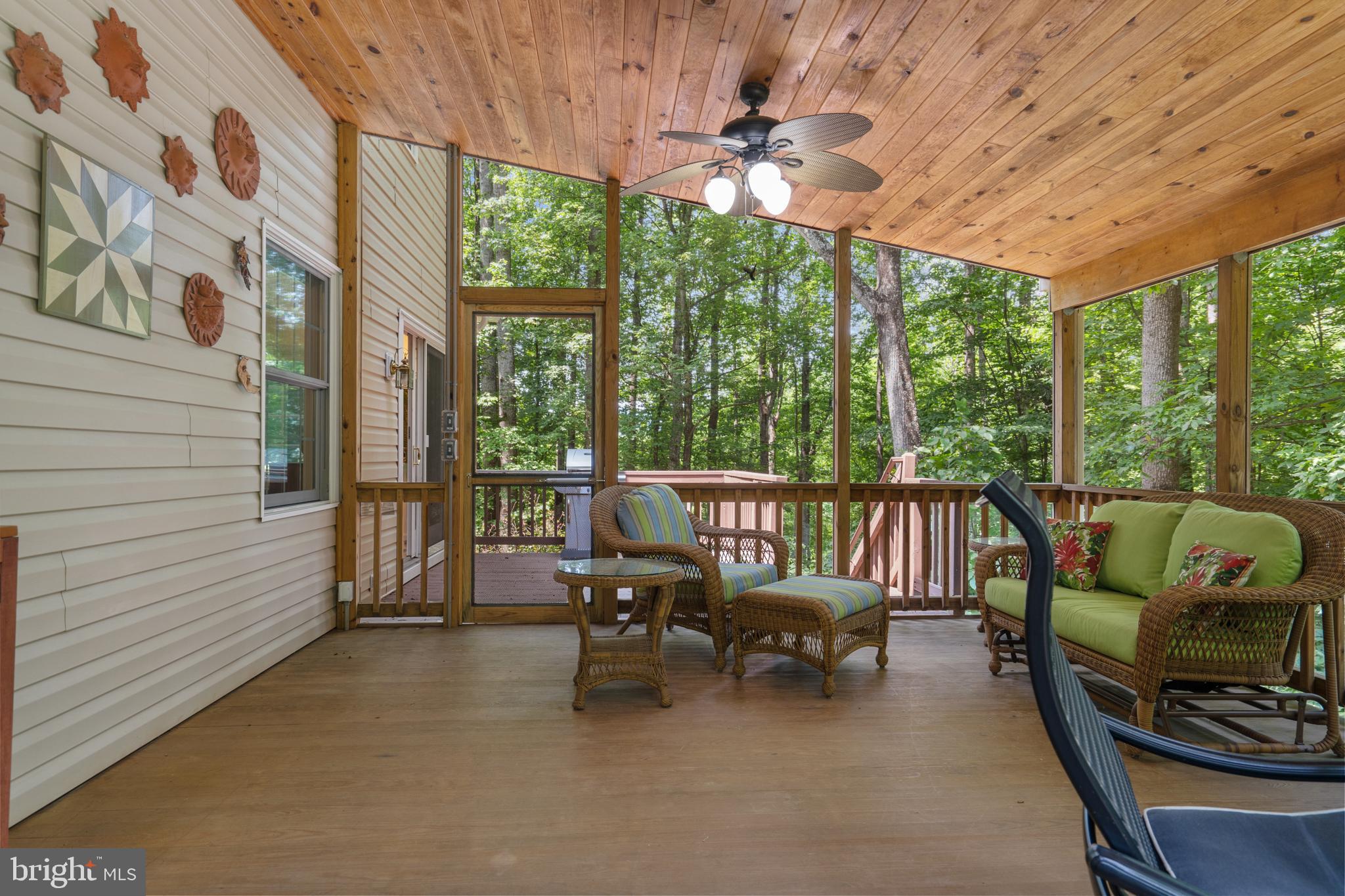 1215 KINDERHOOK