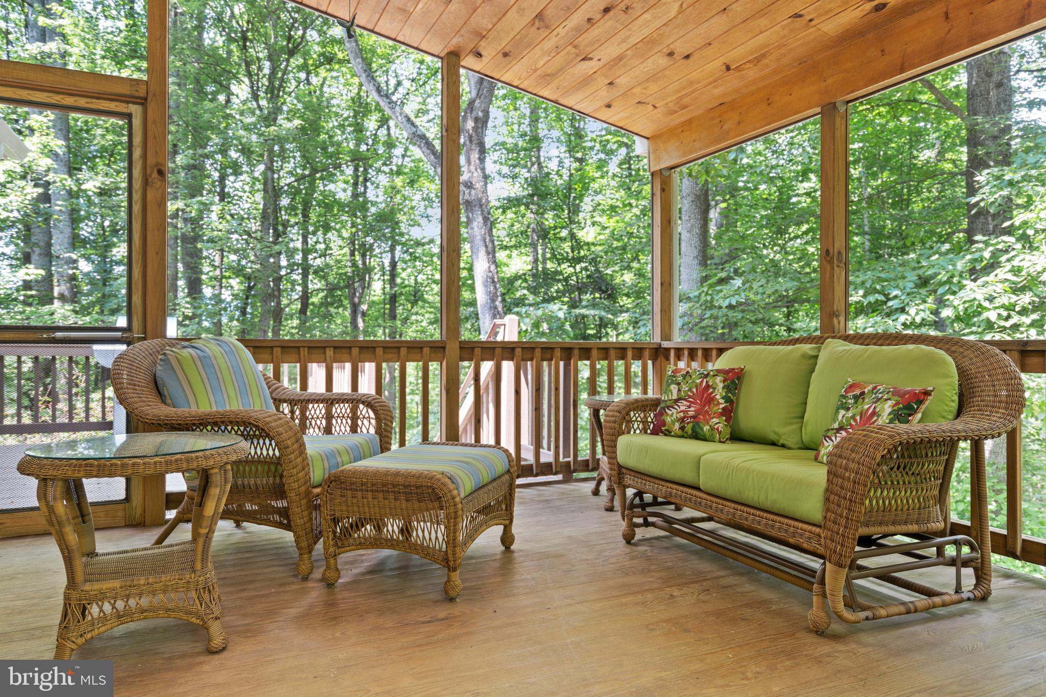 1215 KINDERHOOK