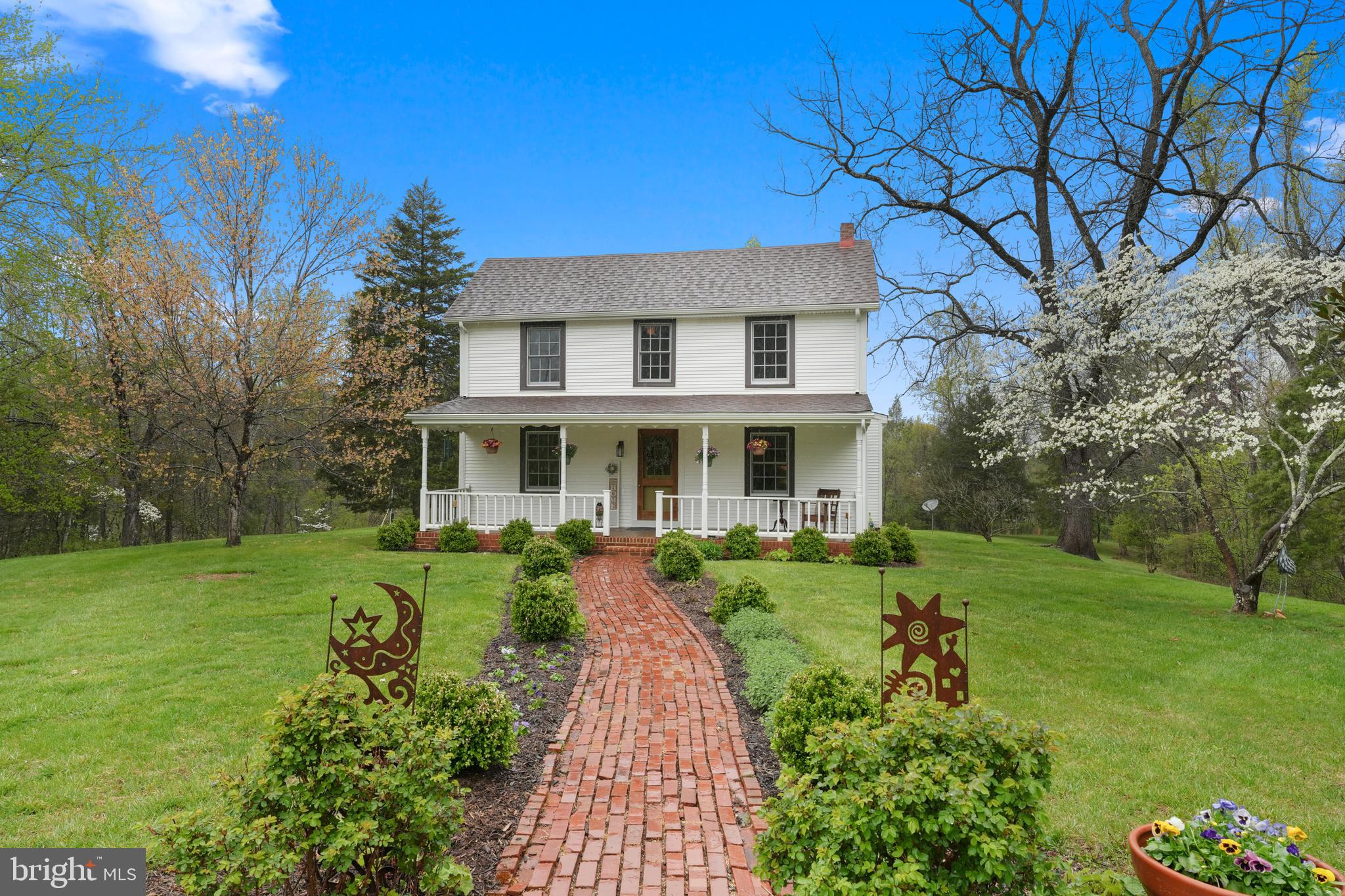 412 NELMONTE LANE
