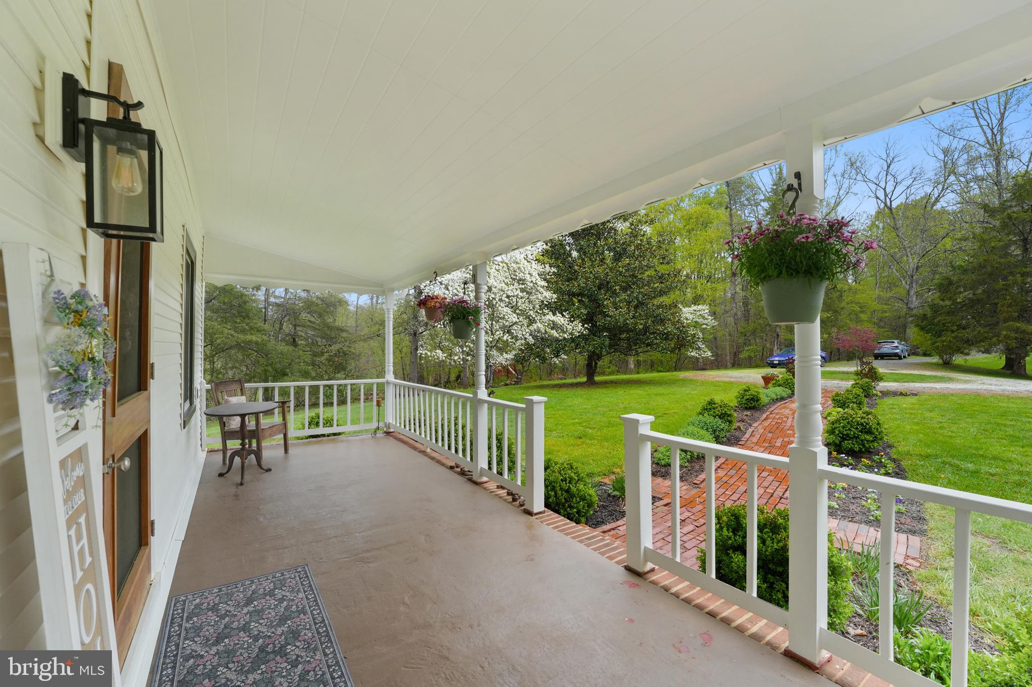 412 NELMONTE LANE