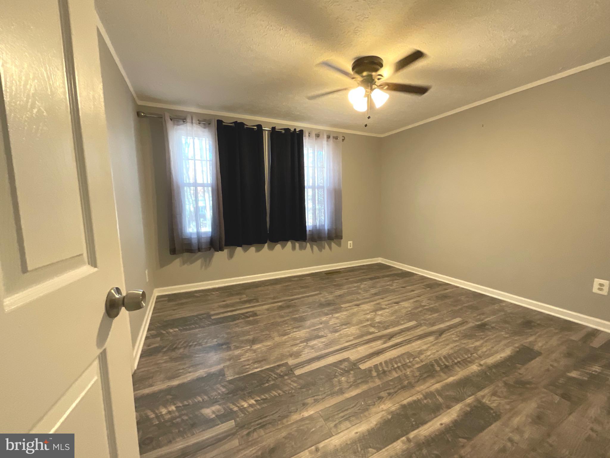 1311 LAKEVIEW PARKWAY