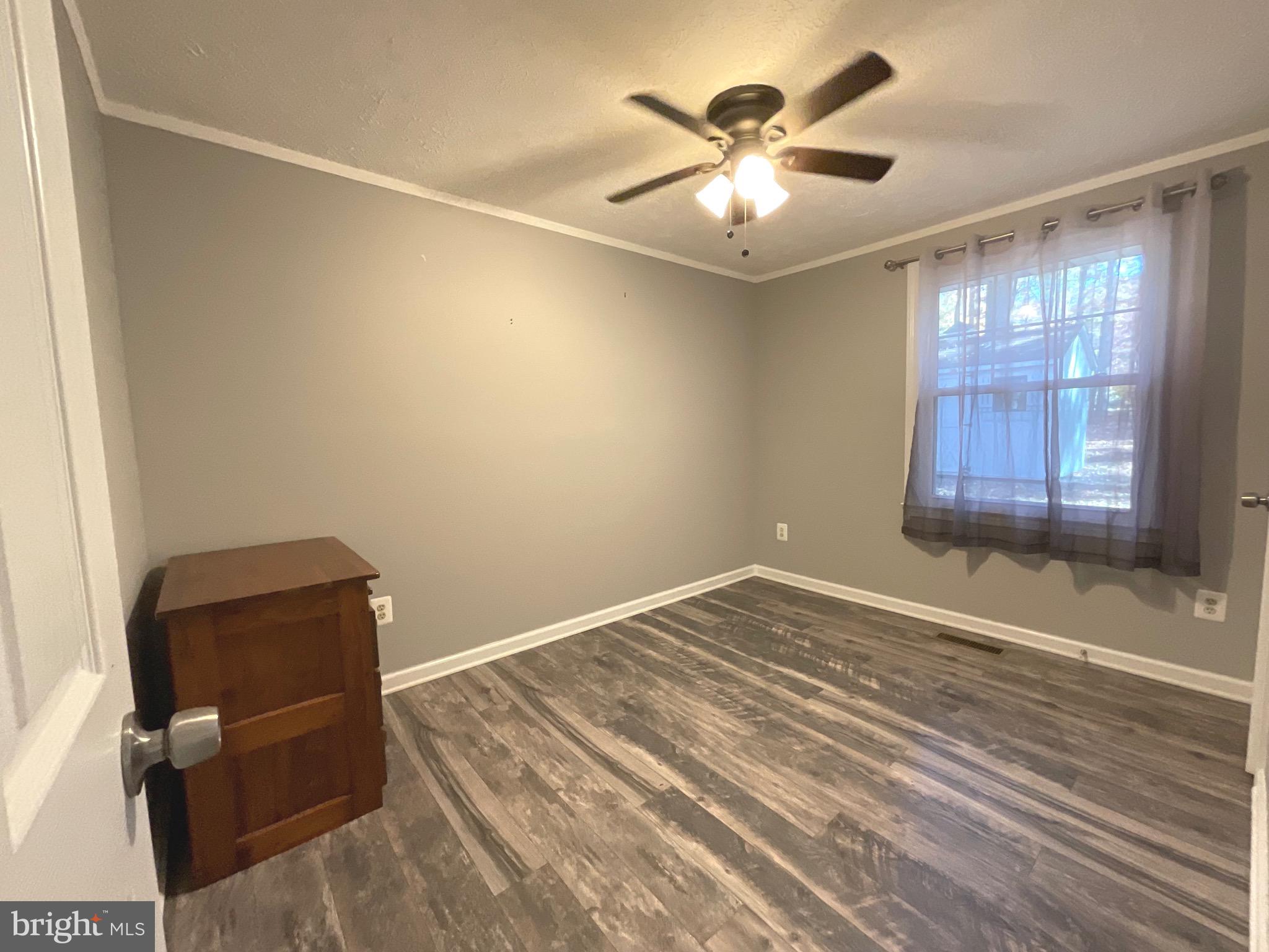 1311 LAKEVIEW PARKWAY