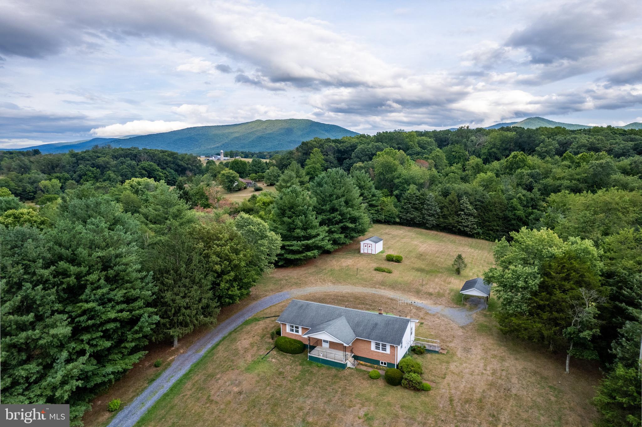 4984 US HWY 340N