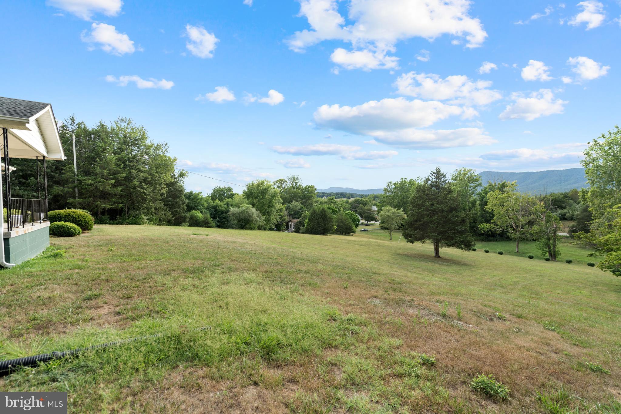 4984 US HWY 340N