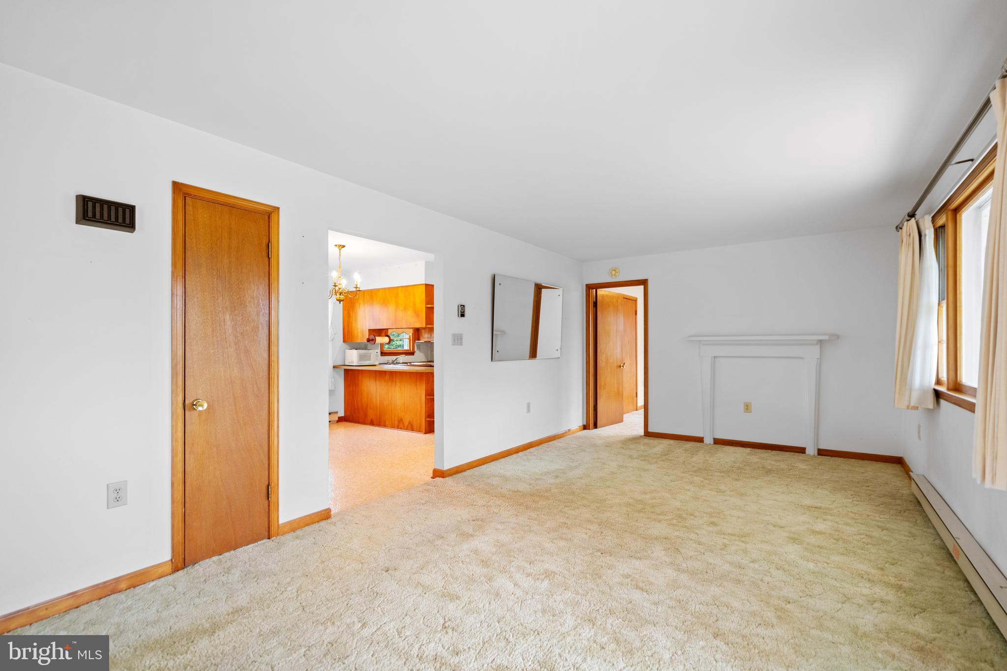 4984 US HWY 340N