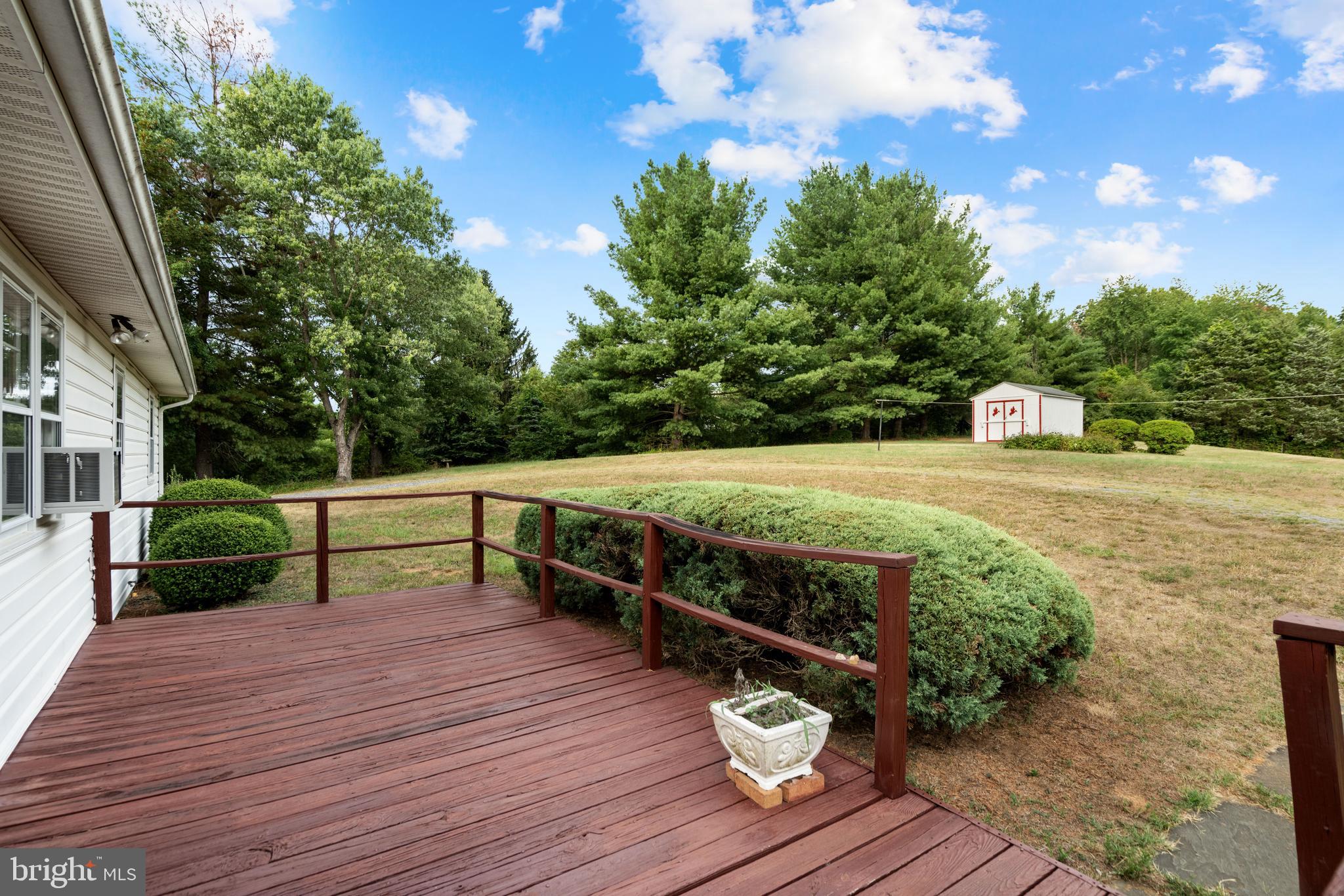 4984 US HWY 340N