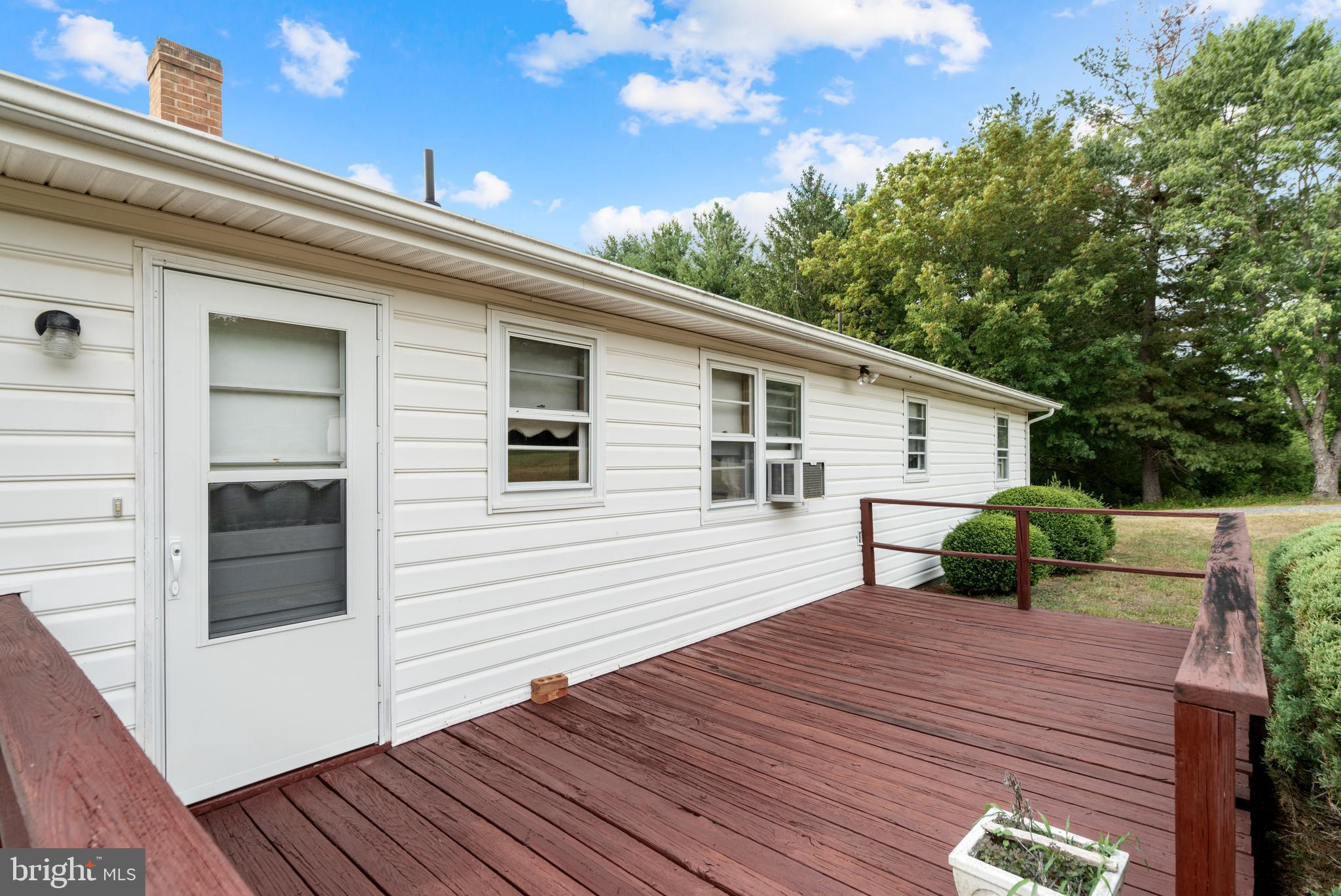 4984 US HWY 340N