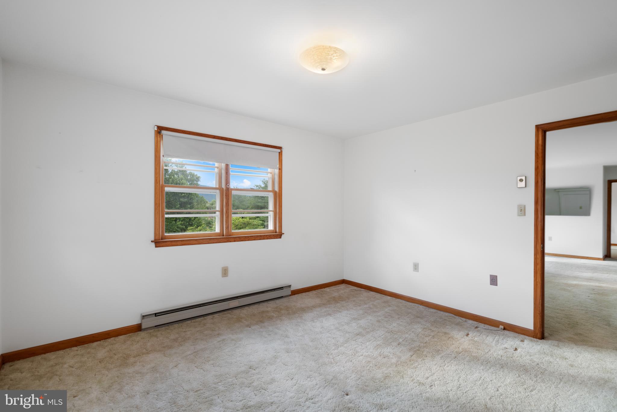 4984 US HWY 340N