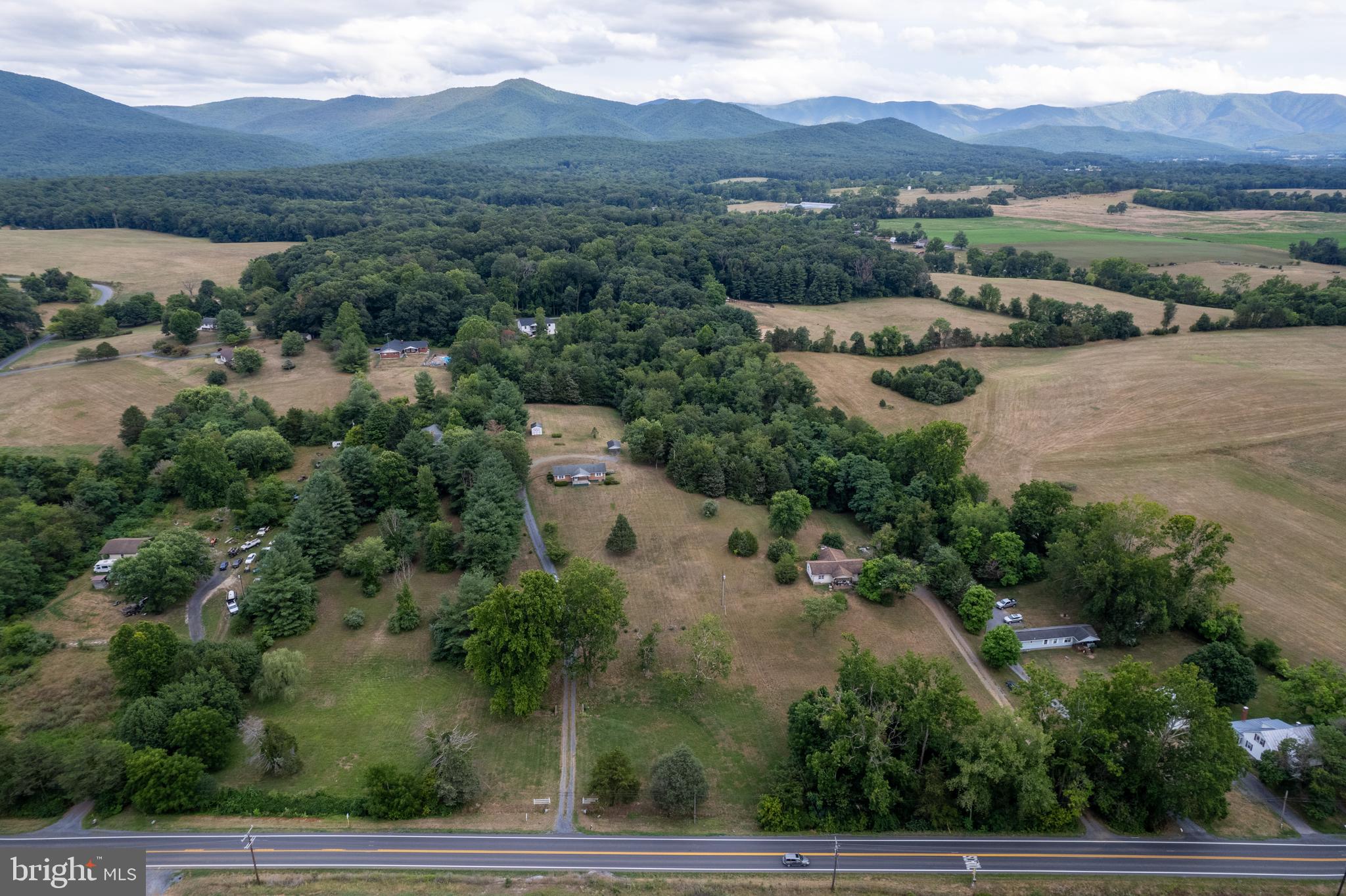 4984 US HWY 340N