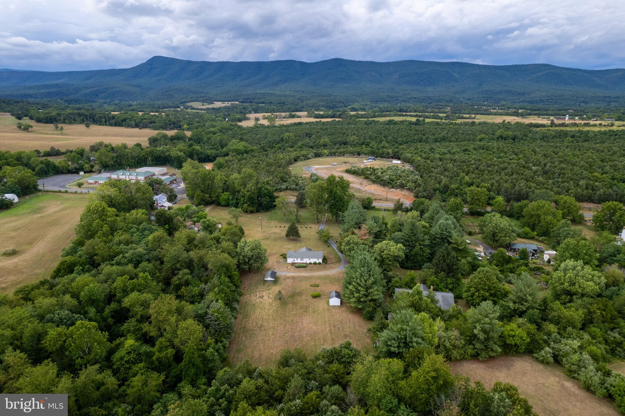 4984 US HWY 340N
