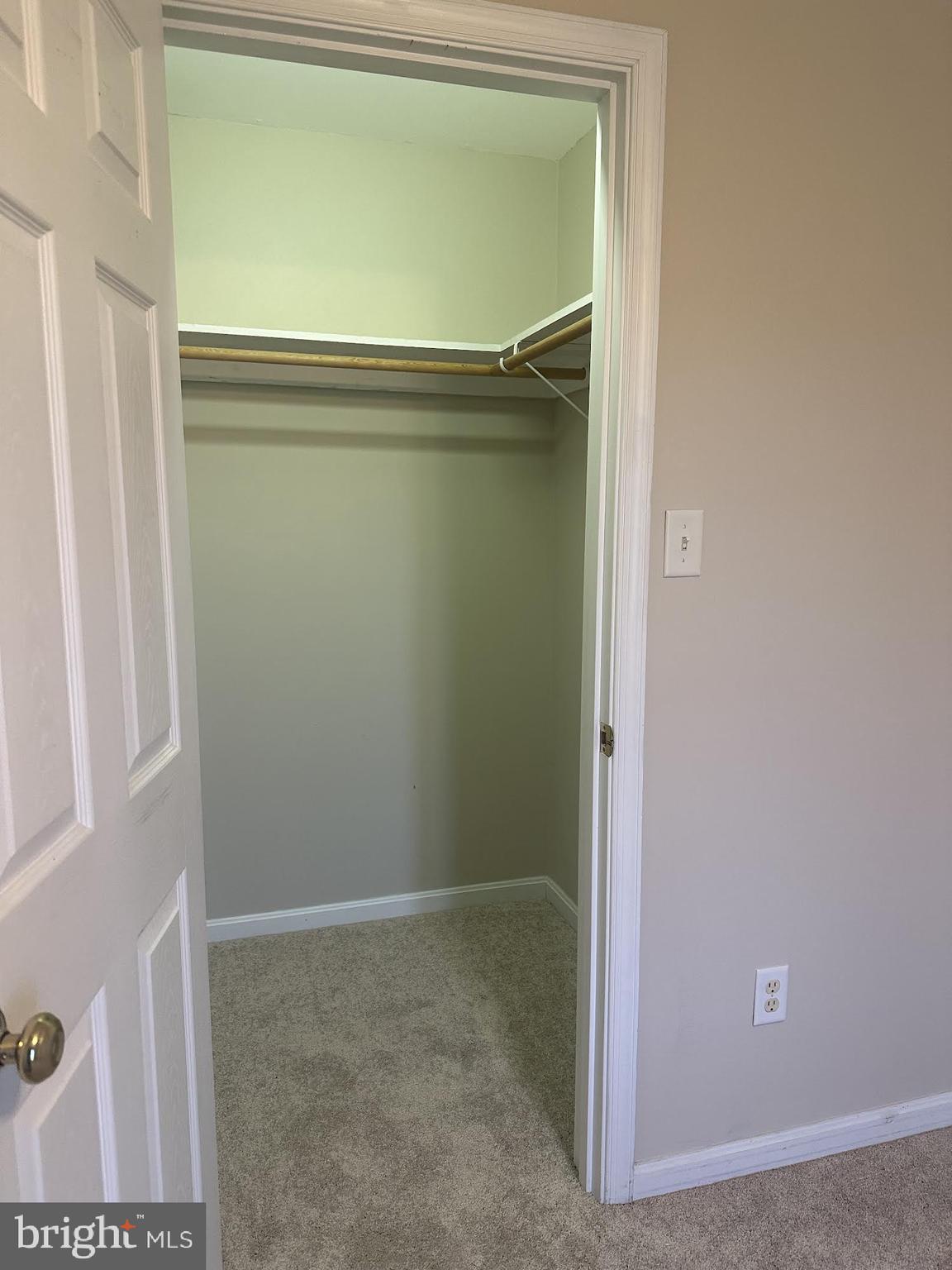 412 ROLAND ROAD