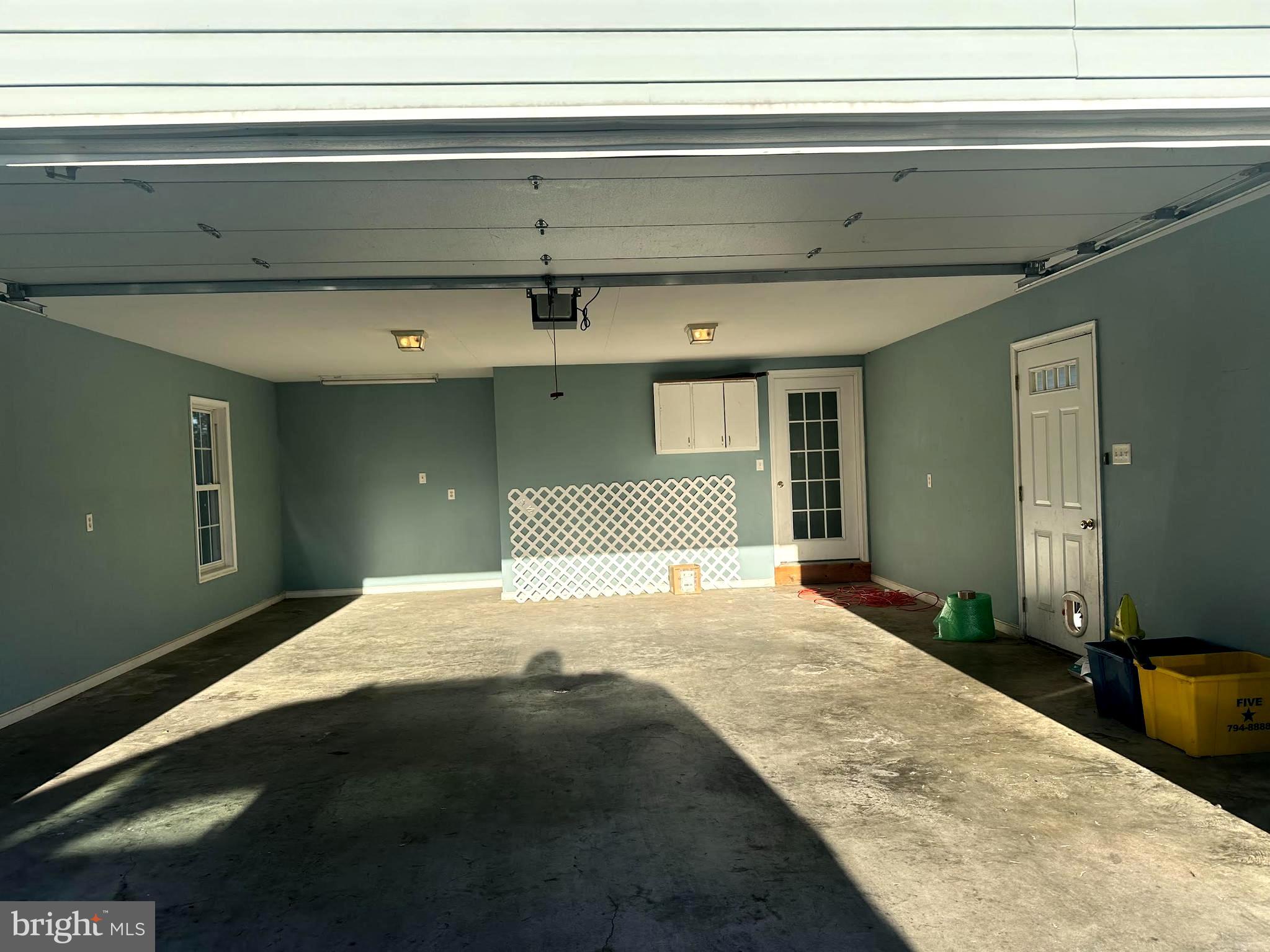 412 ROLAND ROAD