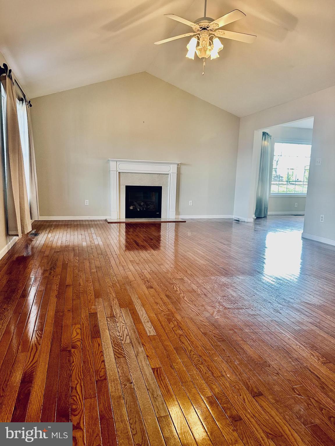 412 ROLAND ROAD