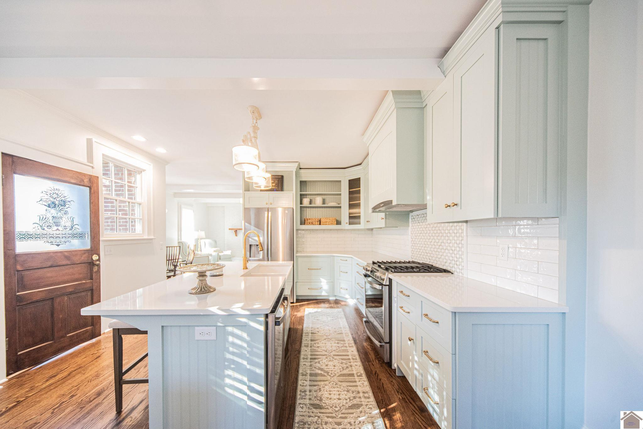 3328 Buckner Lane