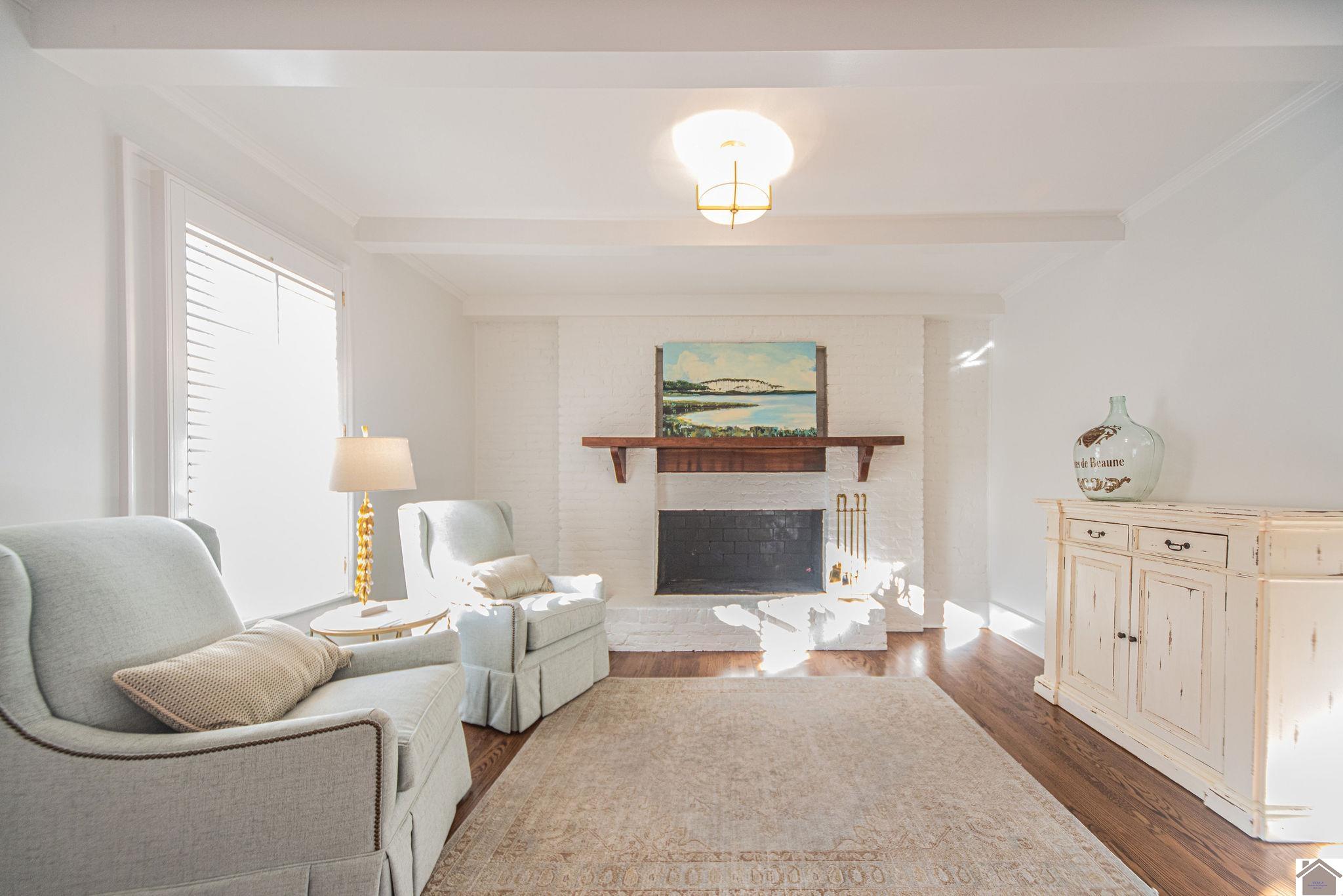 3328 Buckner Lane
