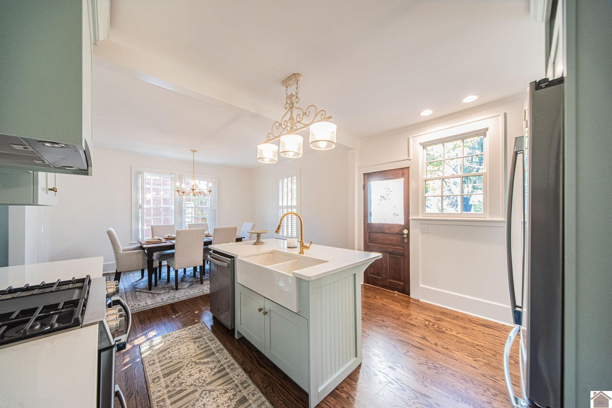 3328 Buckner Lane