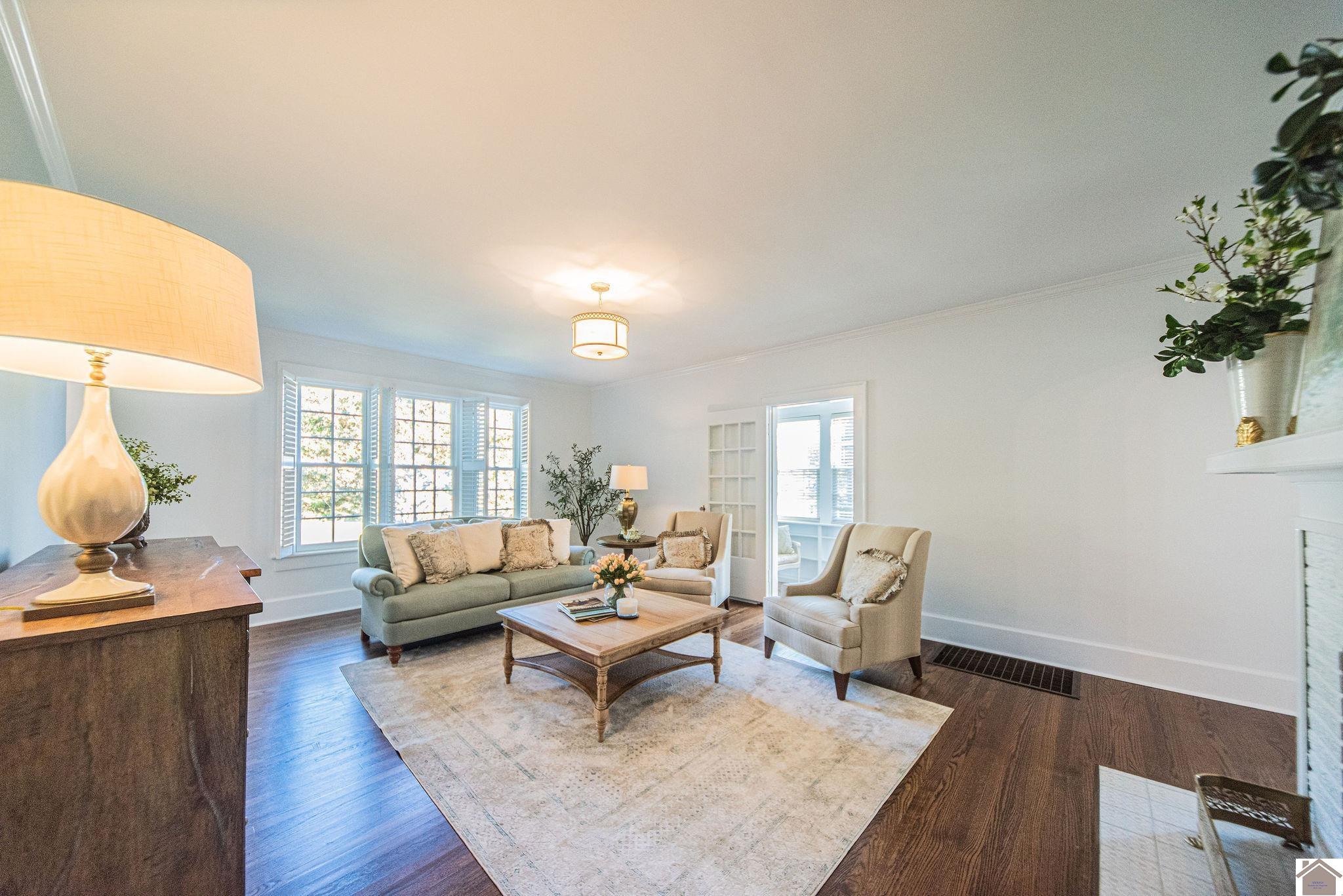 3328 Buckner Lane