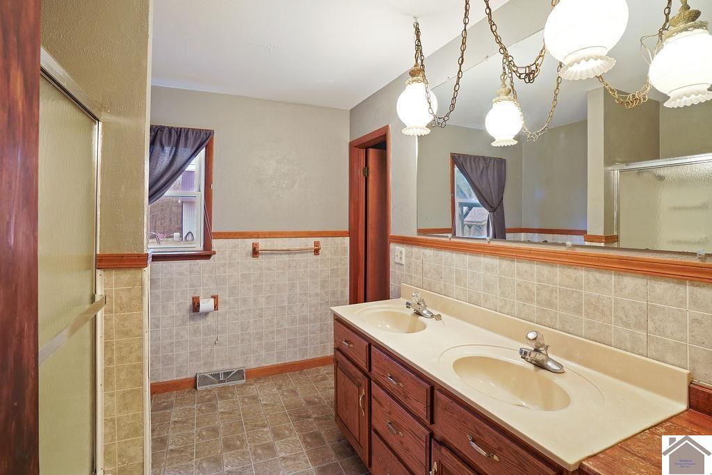3985 St Hwy 339 W