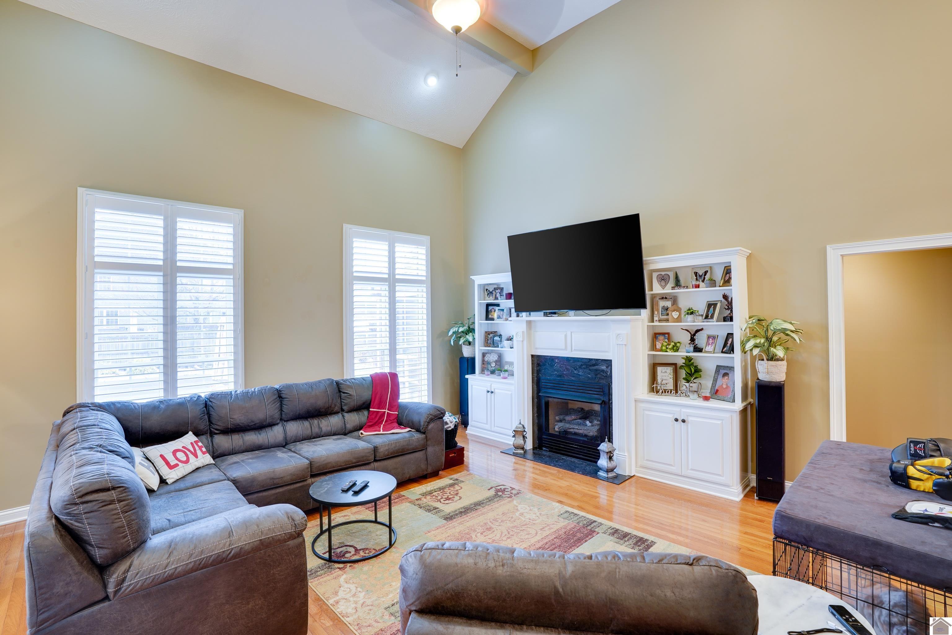 118 Thoroughbred Drive