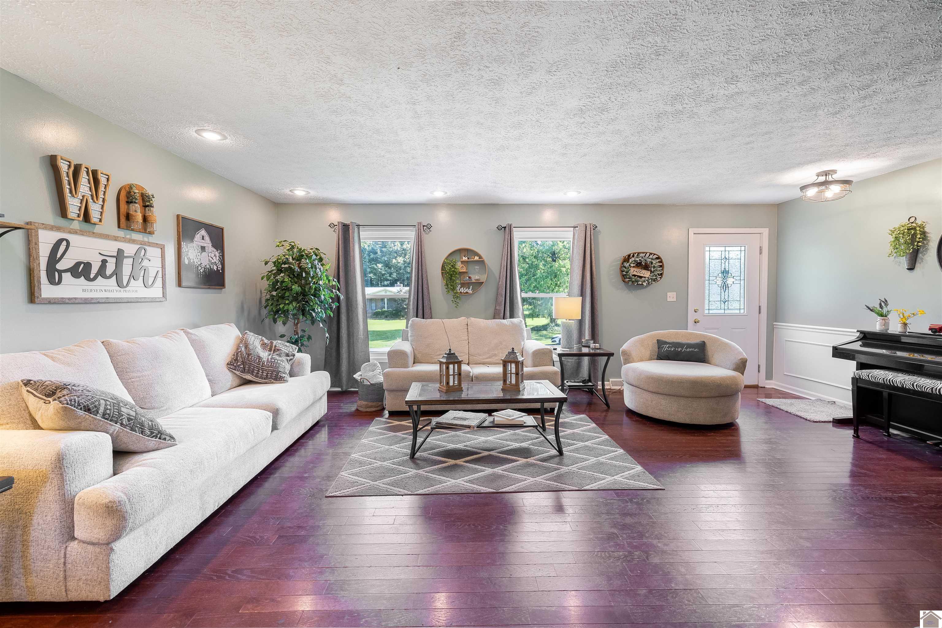 4520 Potter Court