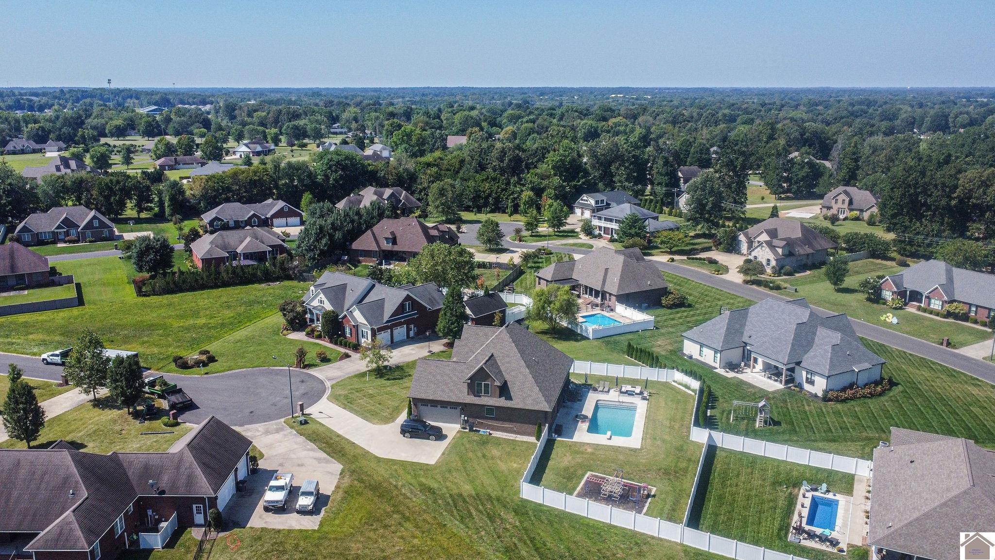 155 Christin Cove