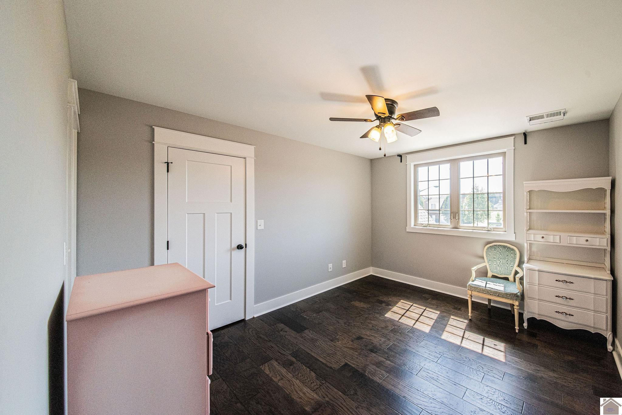 155 Christin Cove