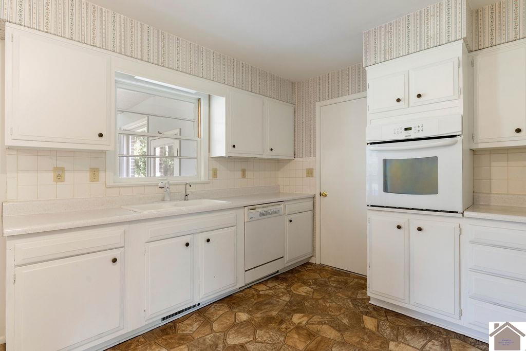 123 Highland Circle