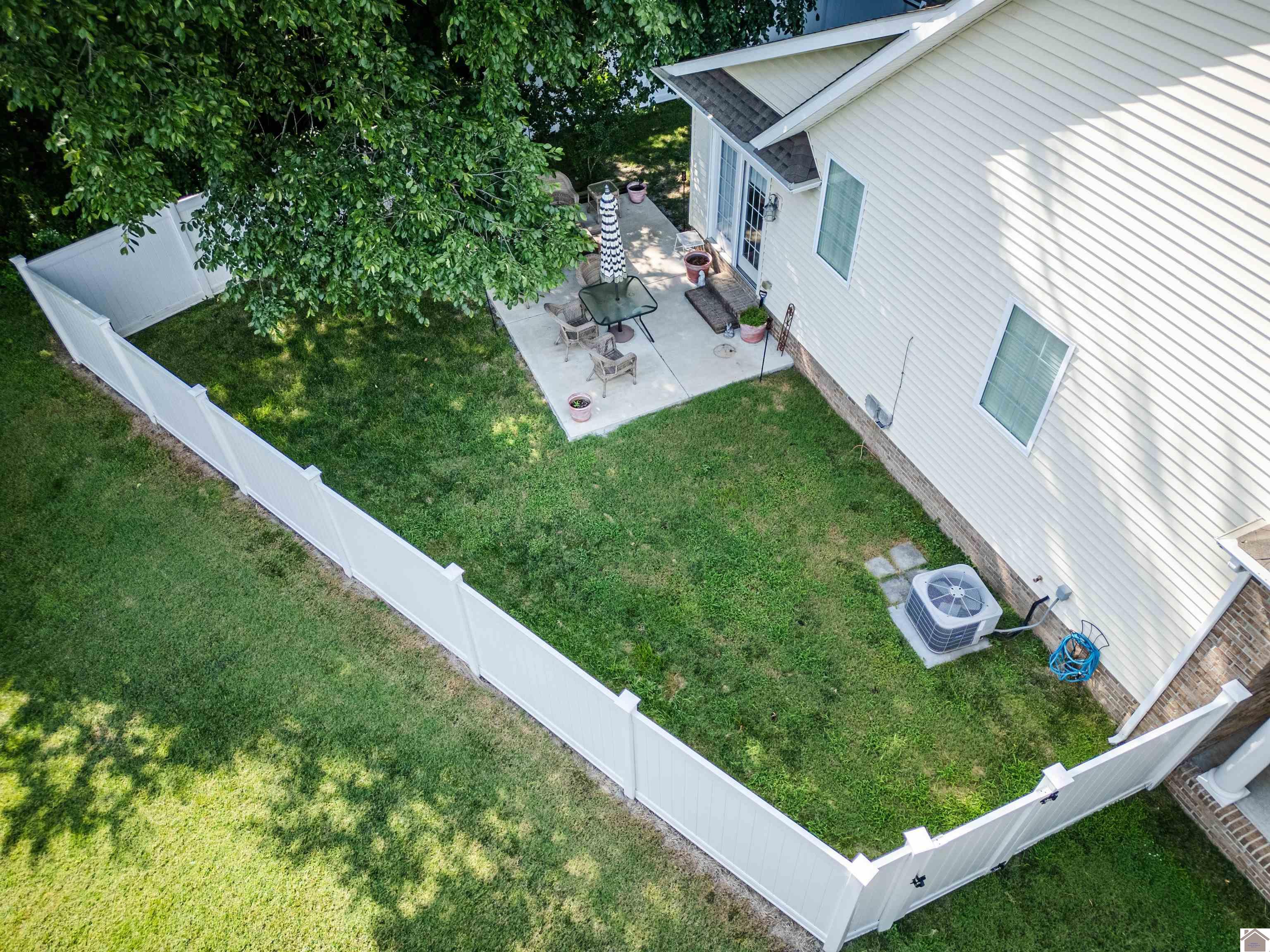 3278 Sandpiper Circle