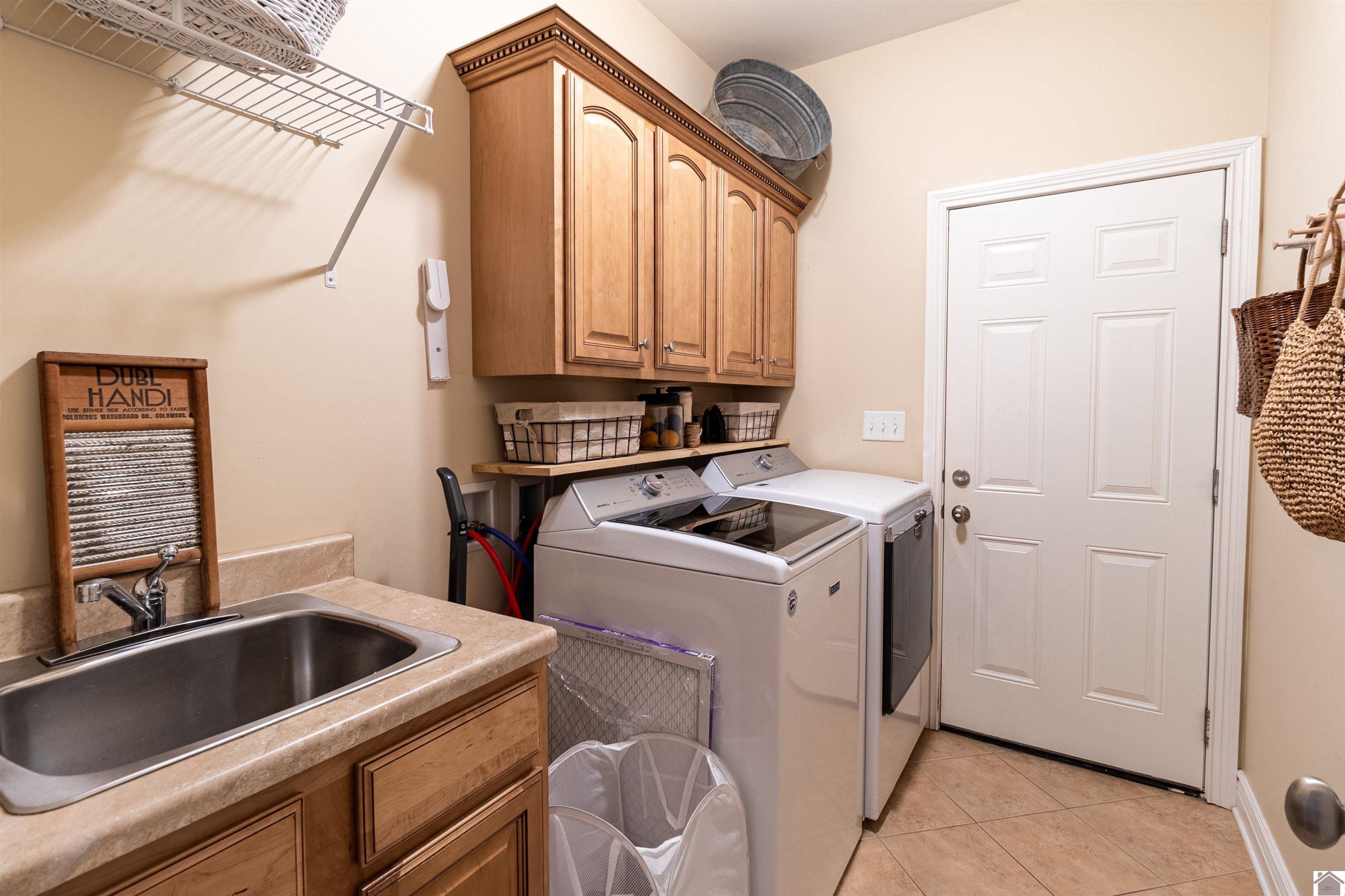 3278 Sandpiper Circle