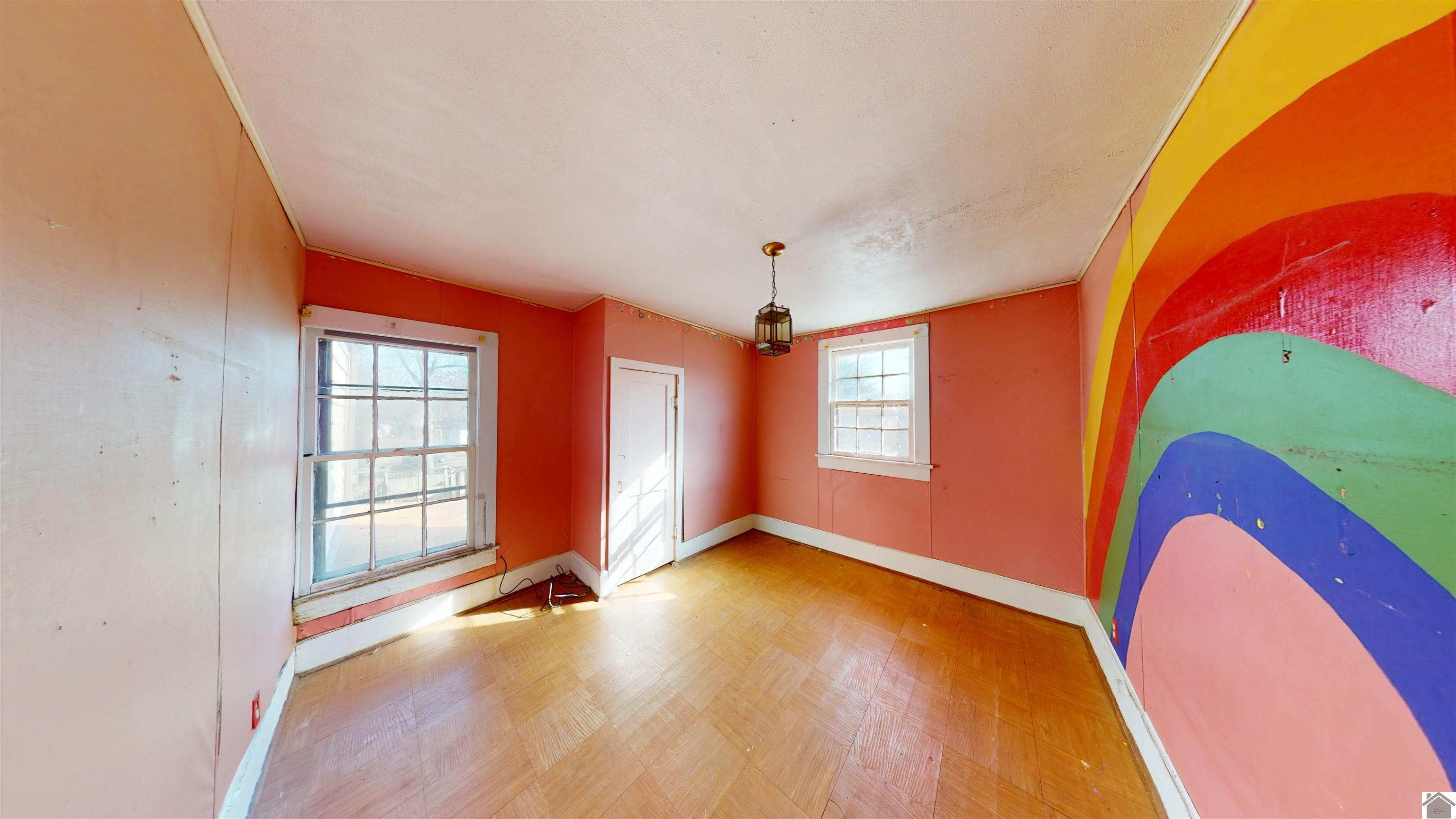 716 N 25th