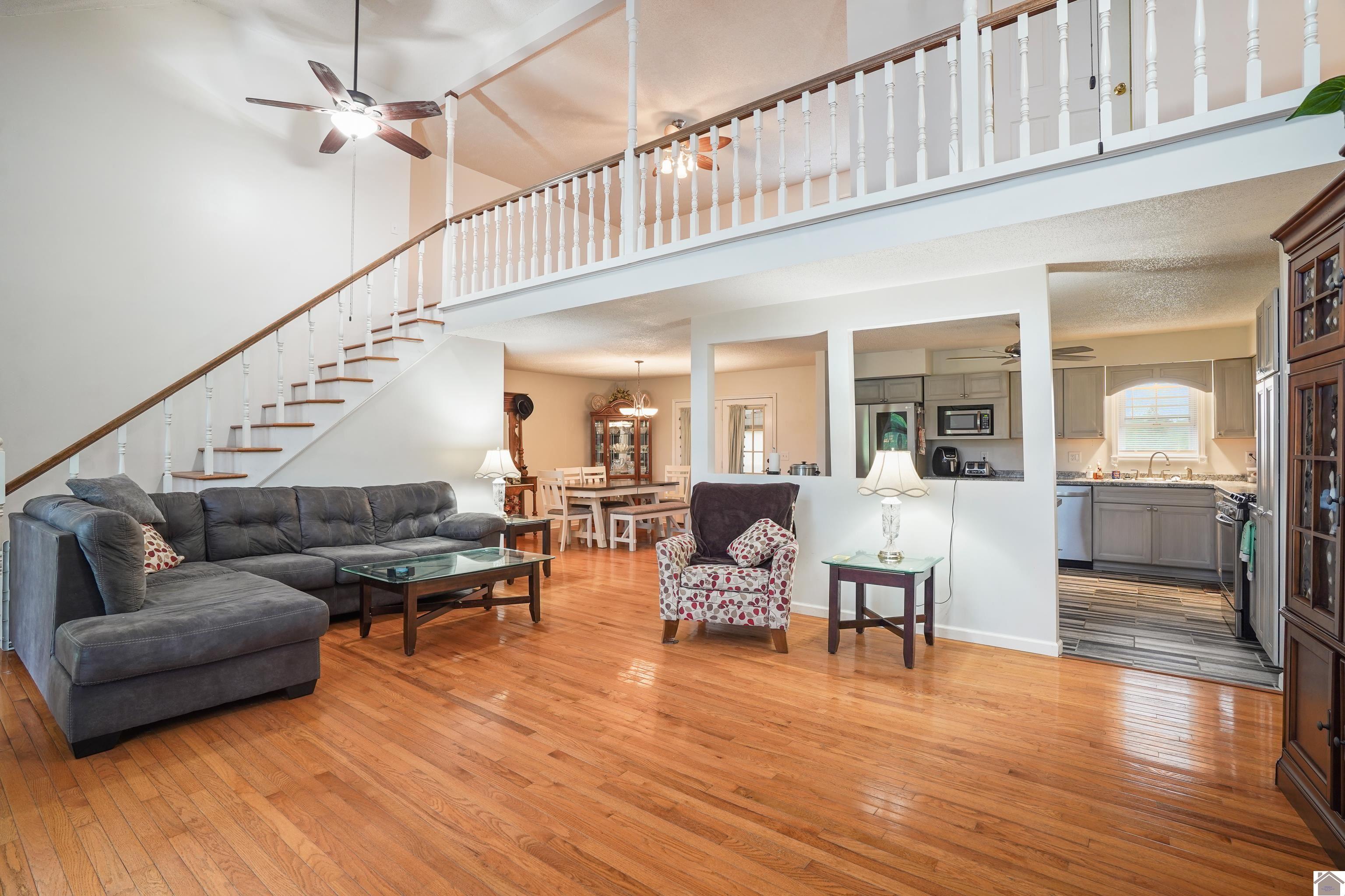 450 W Tucker Road